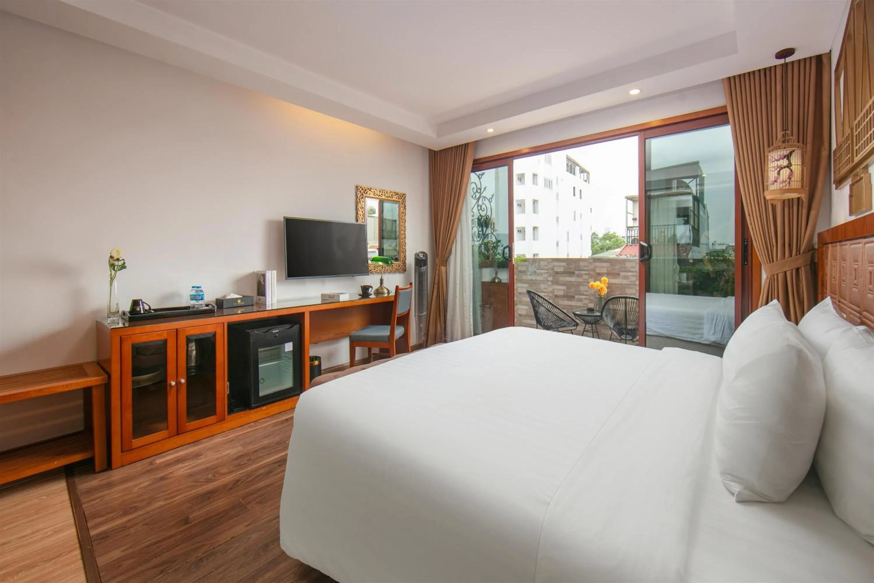 Bed in Hanoi Golden Holiday Hotel