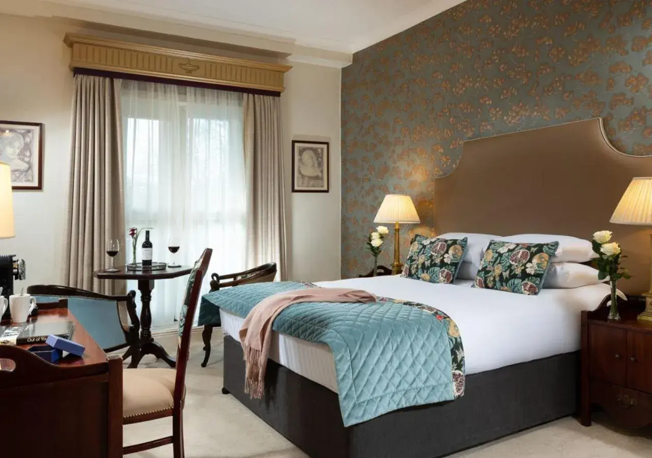 Bed in Fitzpatrick Castle Hotel Bed in Fitzpatrick Castle Hotel