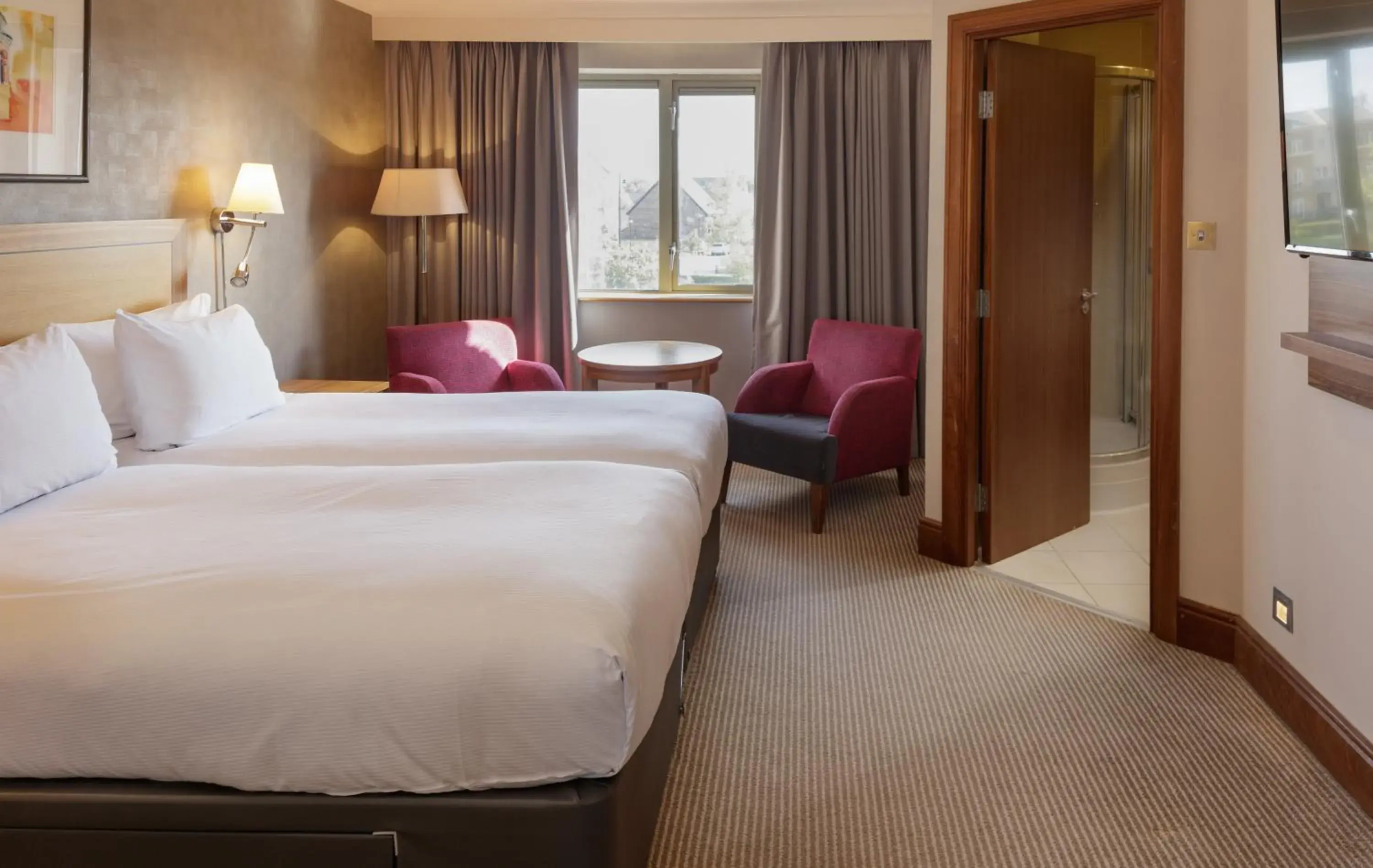 Deluxe Twin Room in Cambridge Belfry Hotel & Spa Deluxe Twin Room in Cambridge Belfry Hotel & Spa