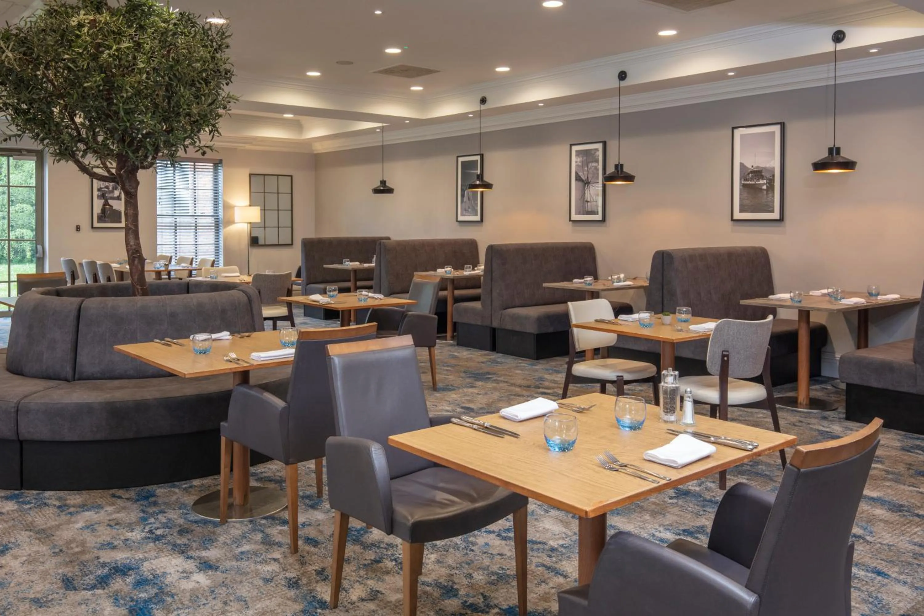 Restaurant/places to eat in Cambridge Belfry Hotel & Spa