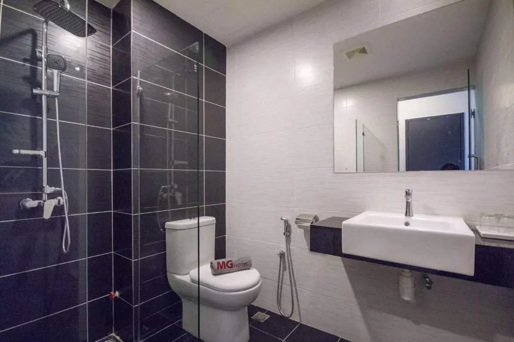 Bathroom in OMG Hotel