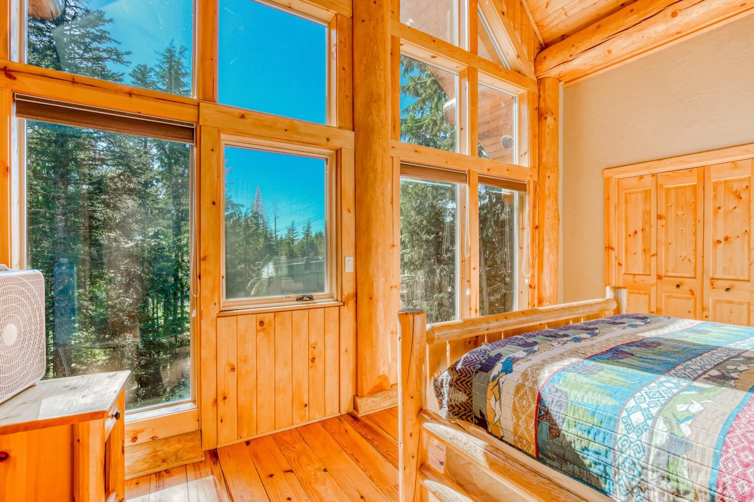 Bed in Skiing Bear Chalet