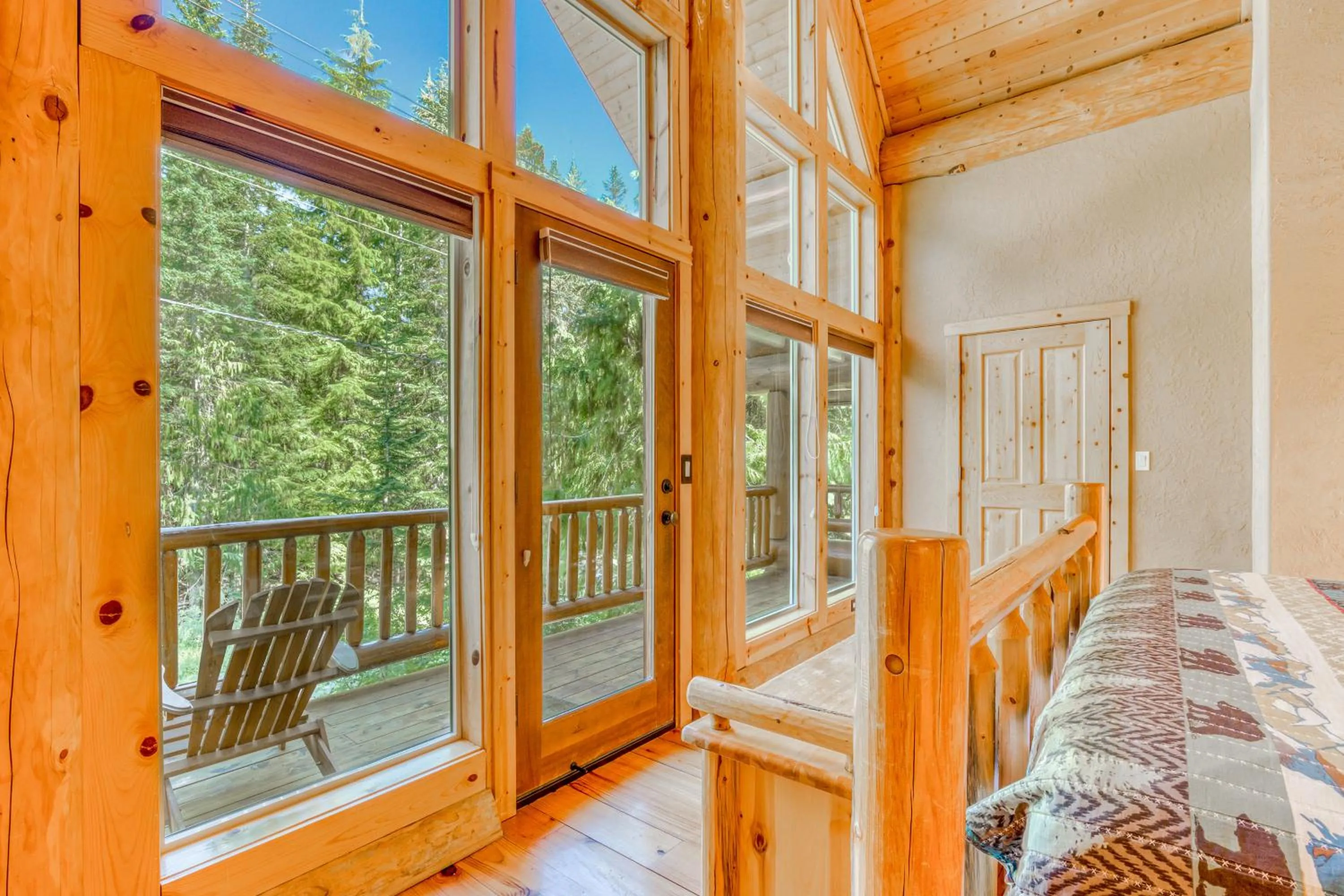 Bed in Skiing Bear Chalet