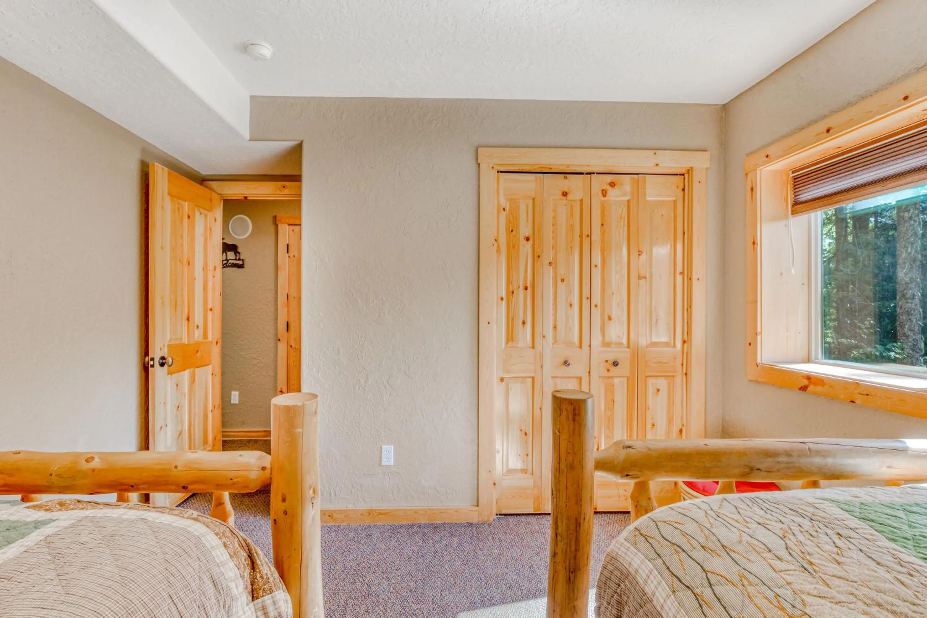 Bed in Skiing Bear Chalet