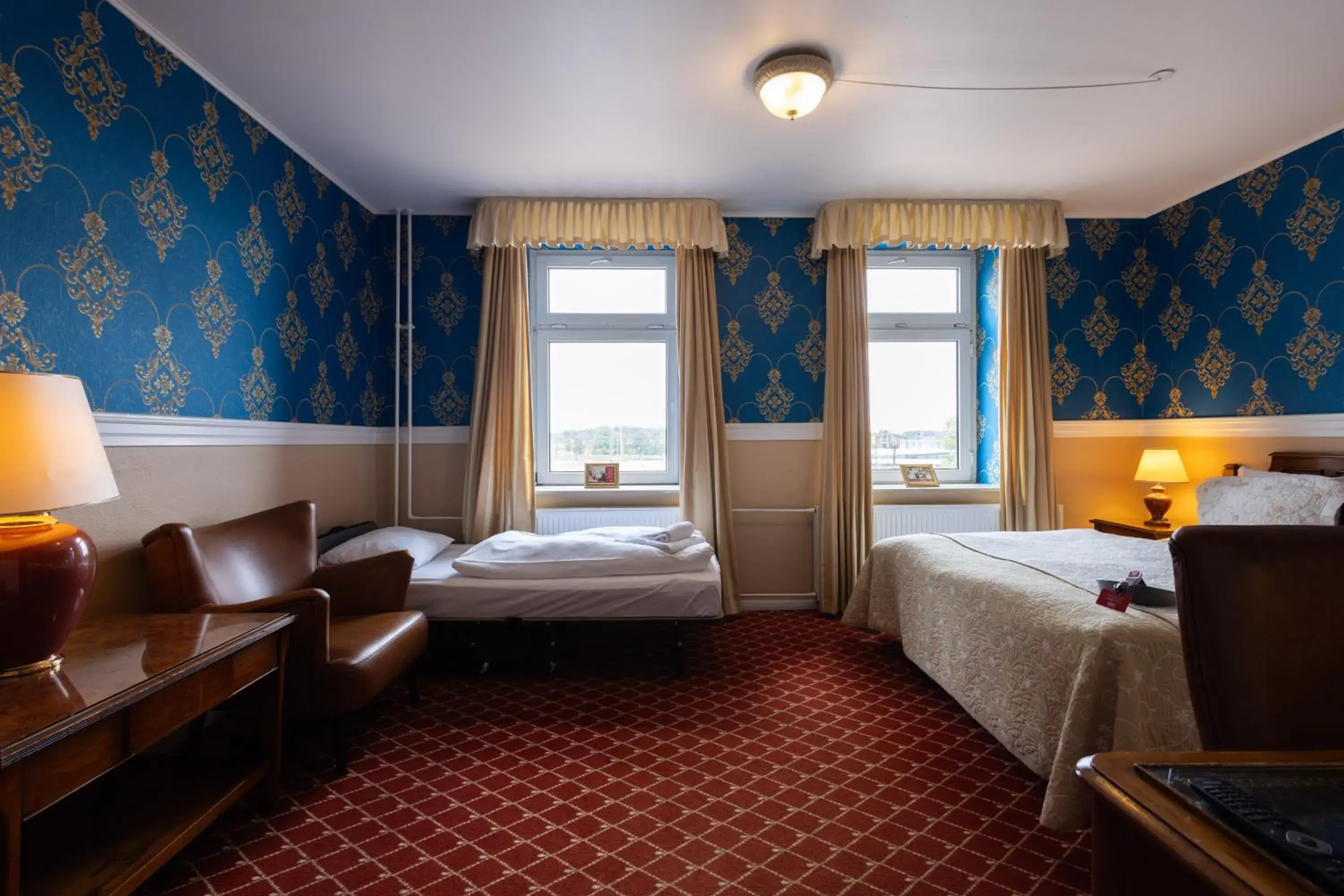 Double or Twin Room with Extra Bed in Milling Hotel Plaza Double or Twin Room with Extra Bed in Milling Hotel Plaza