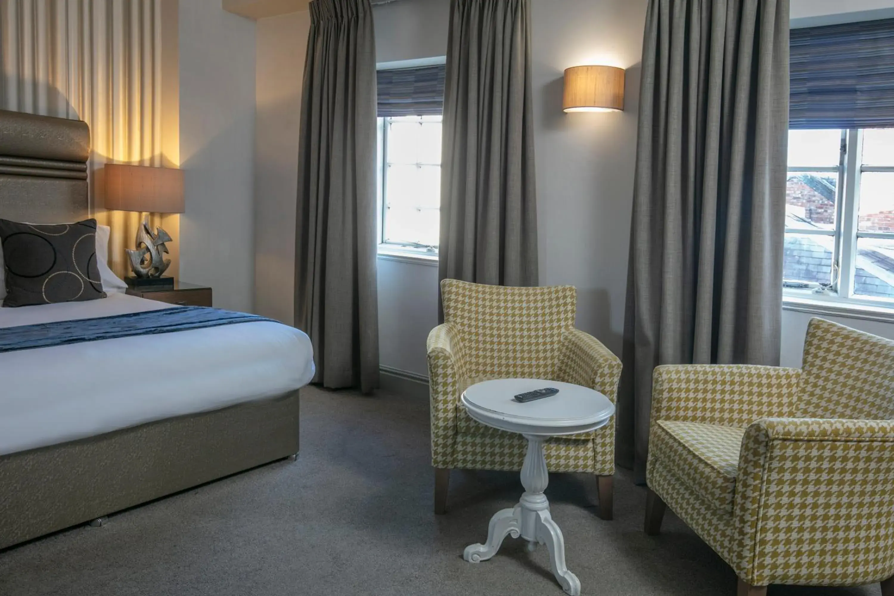 Bedroom, Bed in Crabwall Manor & Spa - BW Signature Collection Bedroom, Bed in Crabwall Manor & Spa - BW Signature Collection