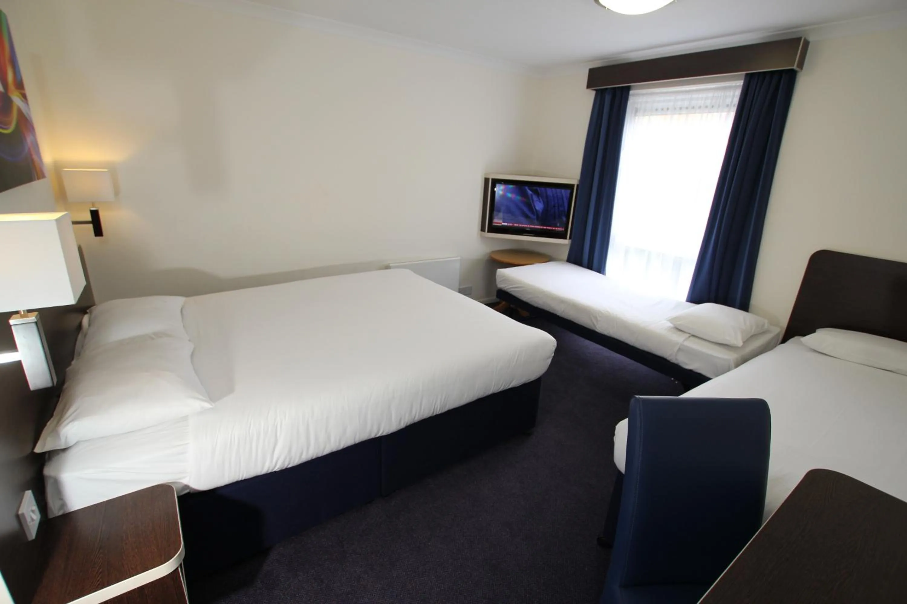 Bedroom, Bed in Ramada Oxford