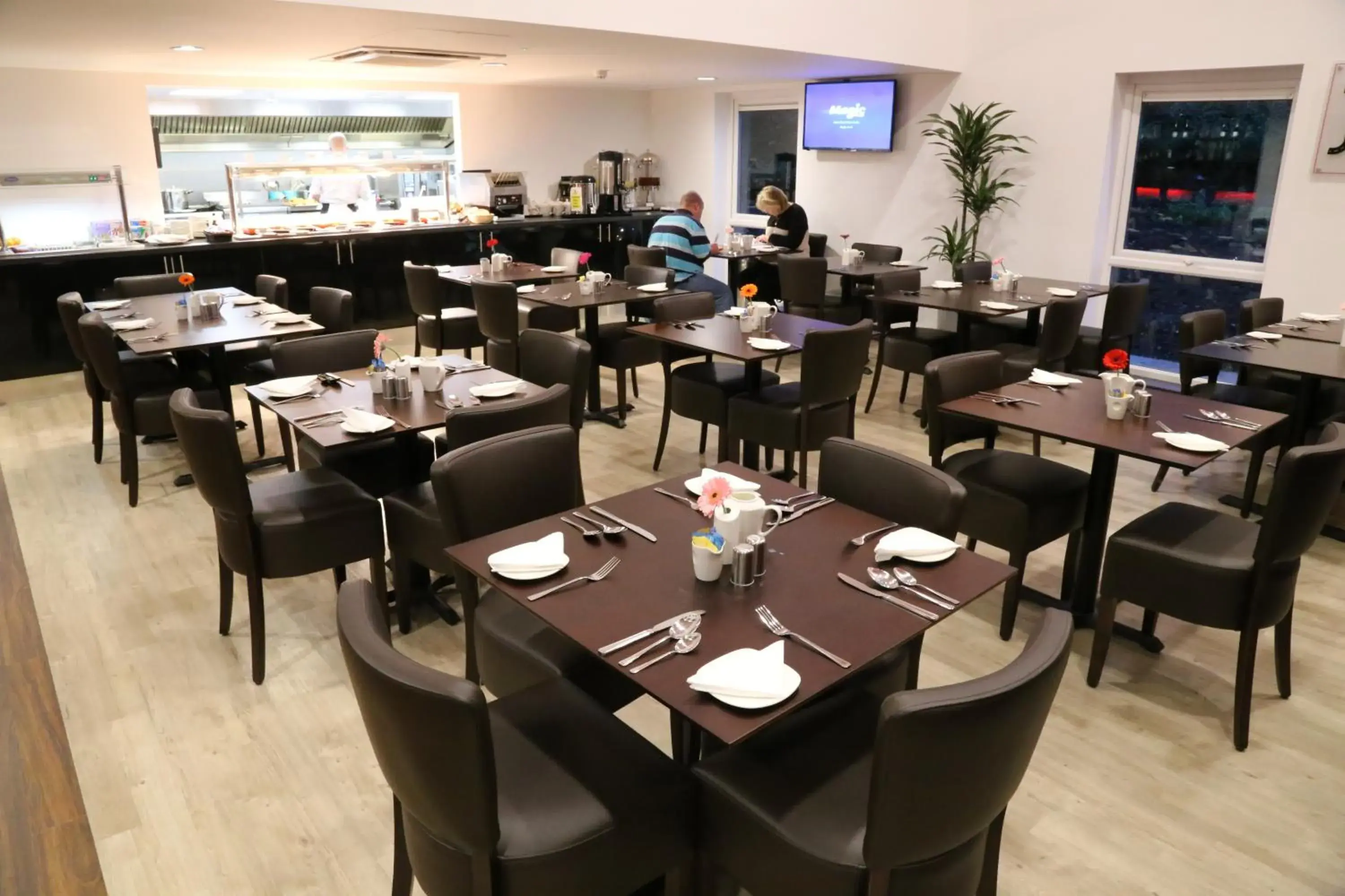Restaurant/places to eat in Ramada Oxford Restaurant/places to eat in Ramada Oxford