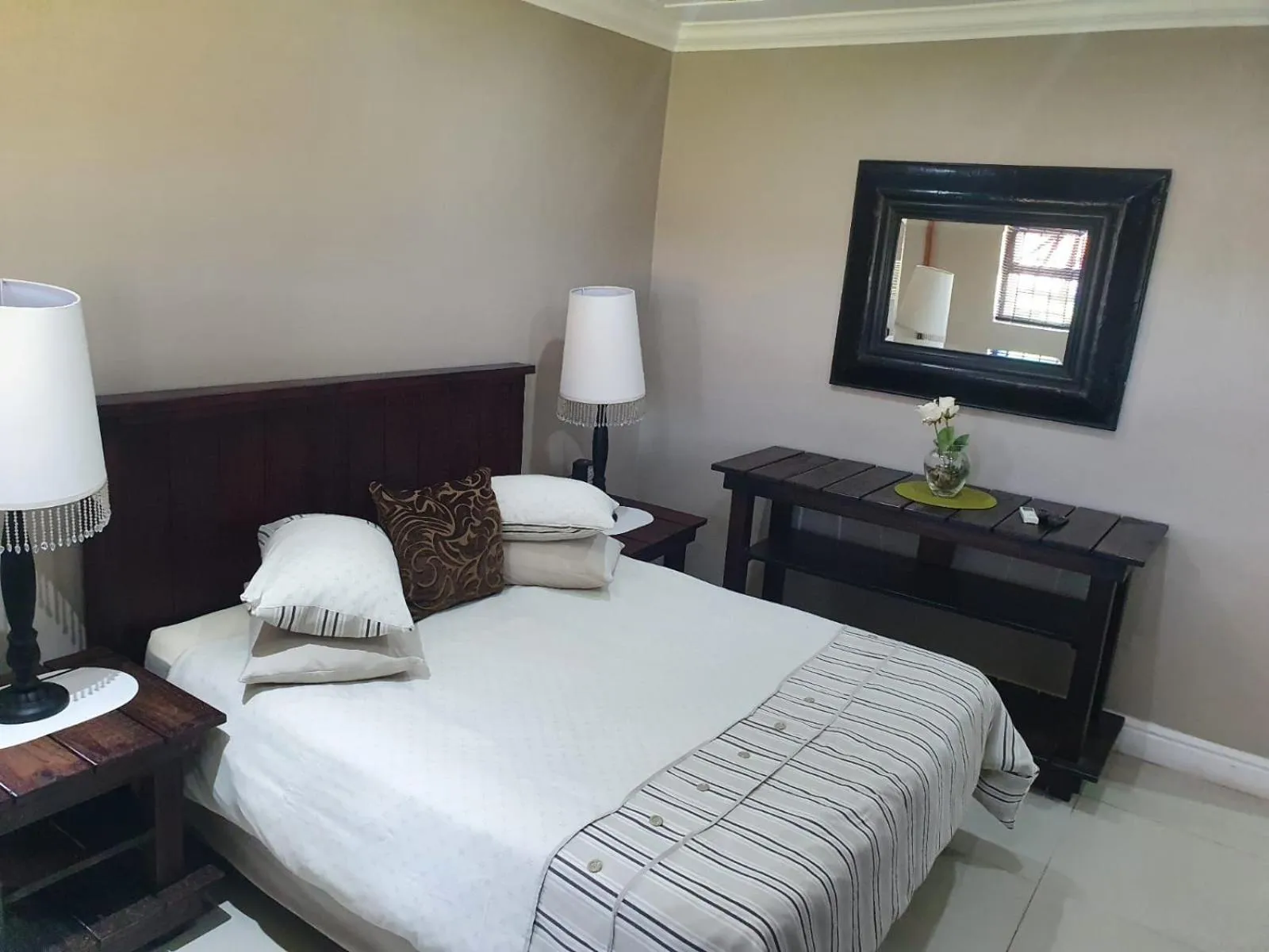 Bed in Mi Casa Guest House