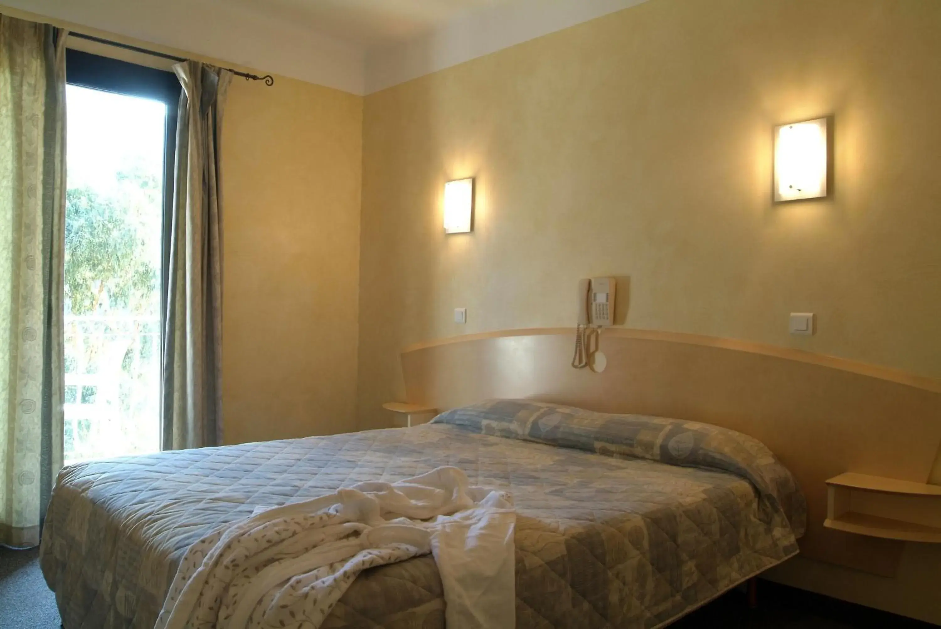 Bed in Capo D'orto - Porto - Corse Bed in Capo D'orto - Porto - Corse