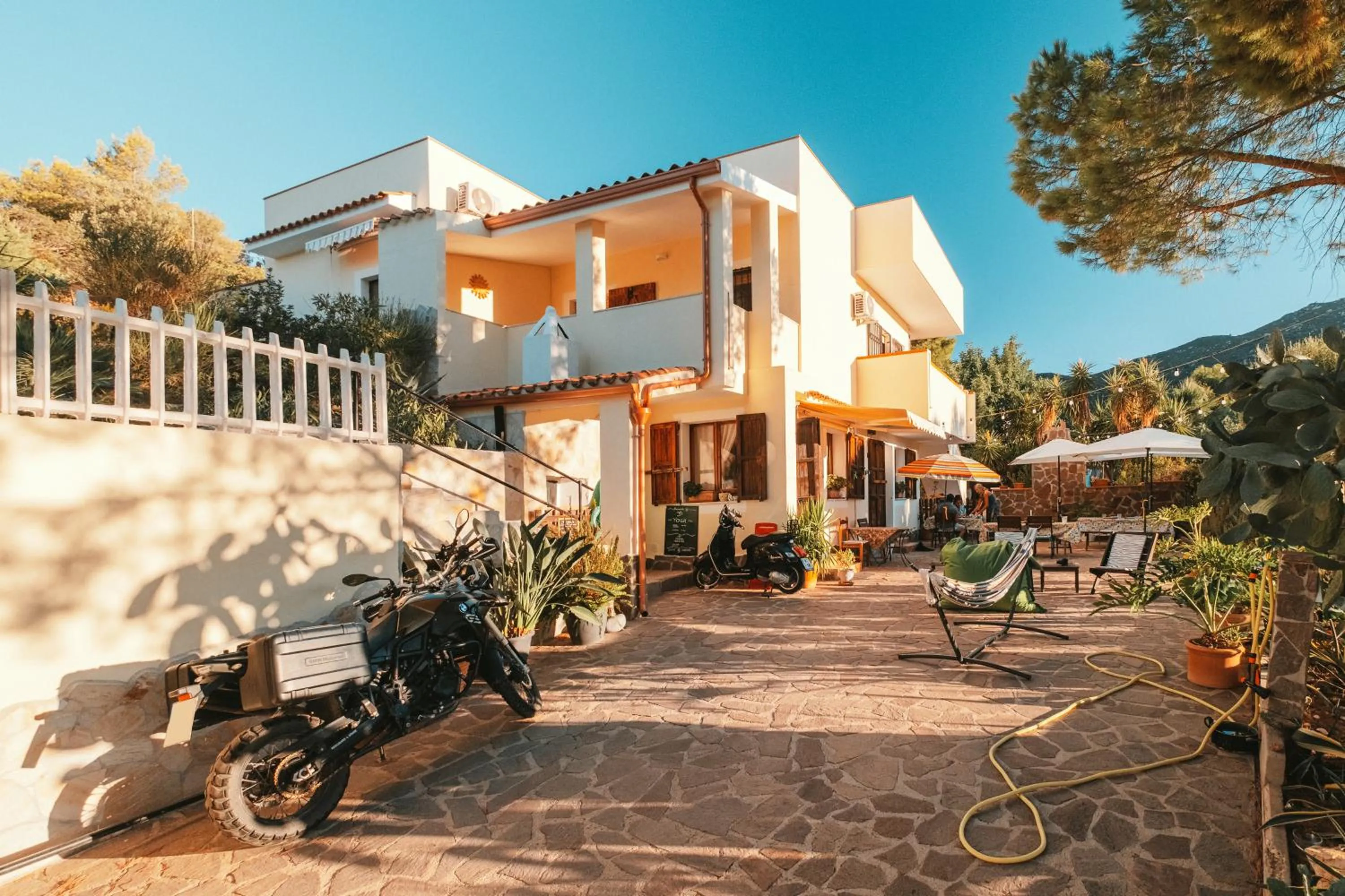 Villa Bella Salmagi - Surya Sardinia Holidays & Yoga