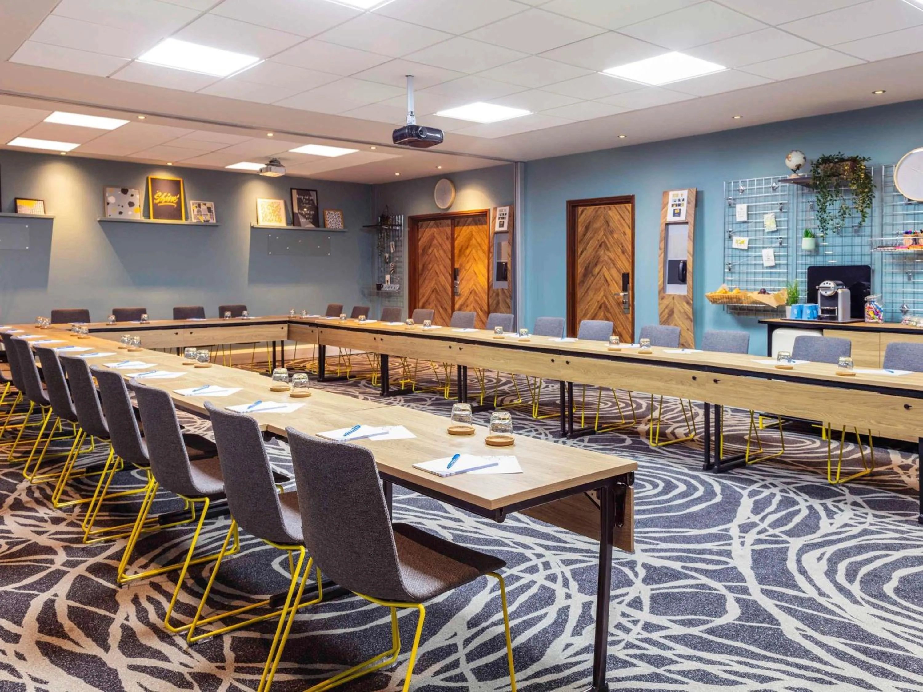 Meeting/conference room in Novotel Edinburgh Centre