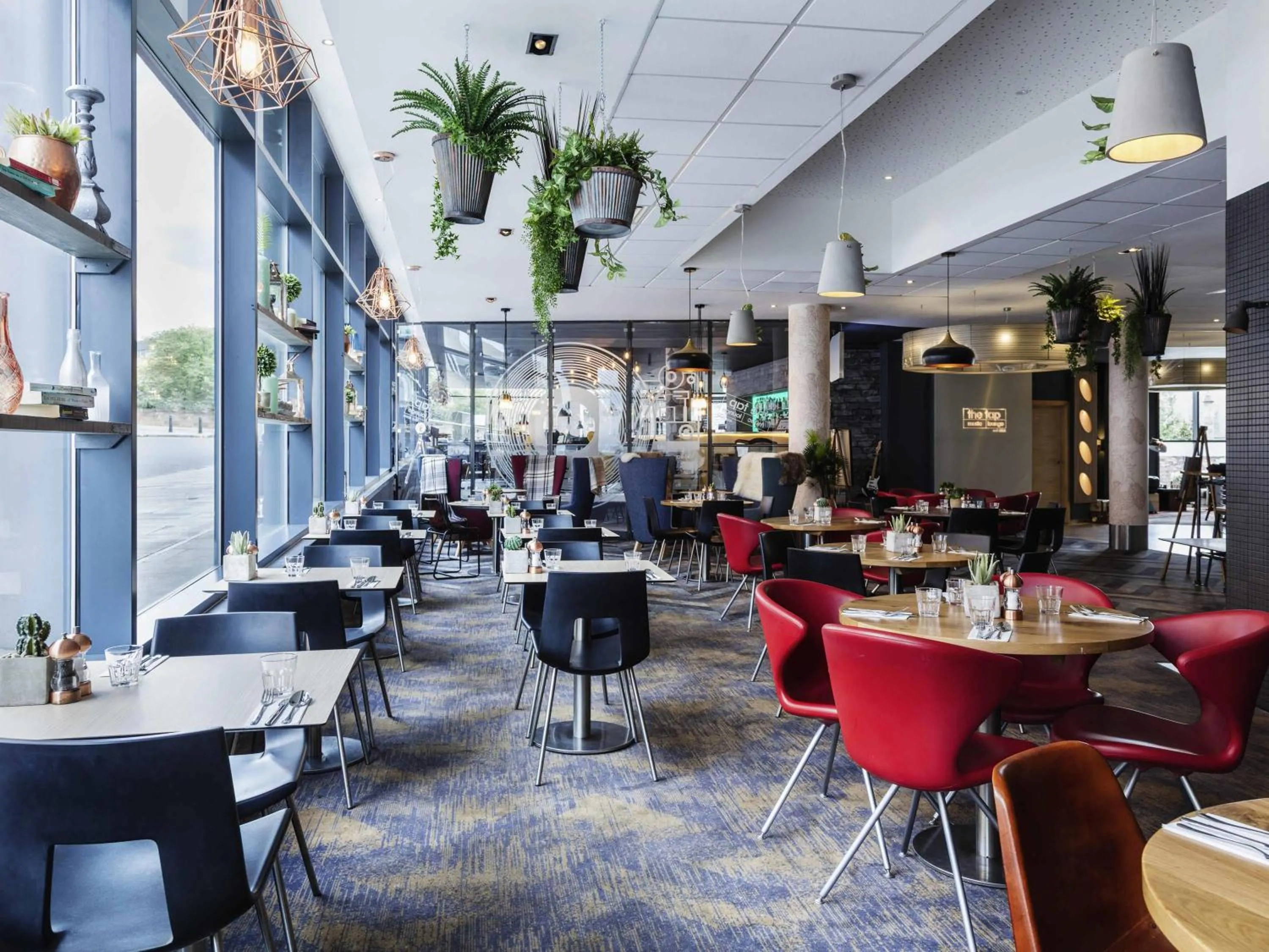 Restaurant/places to eat in Novotel Edinburgh Centre