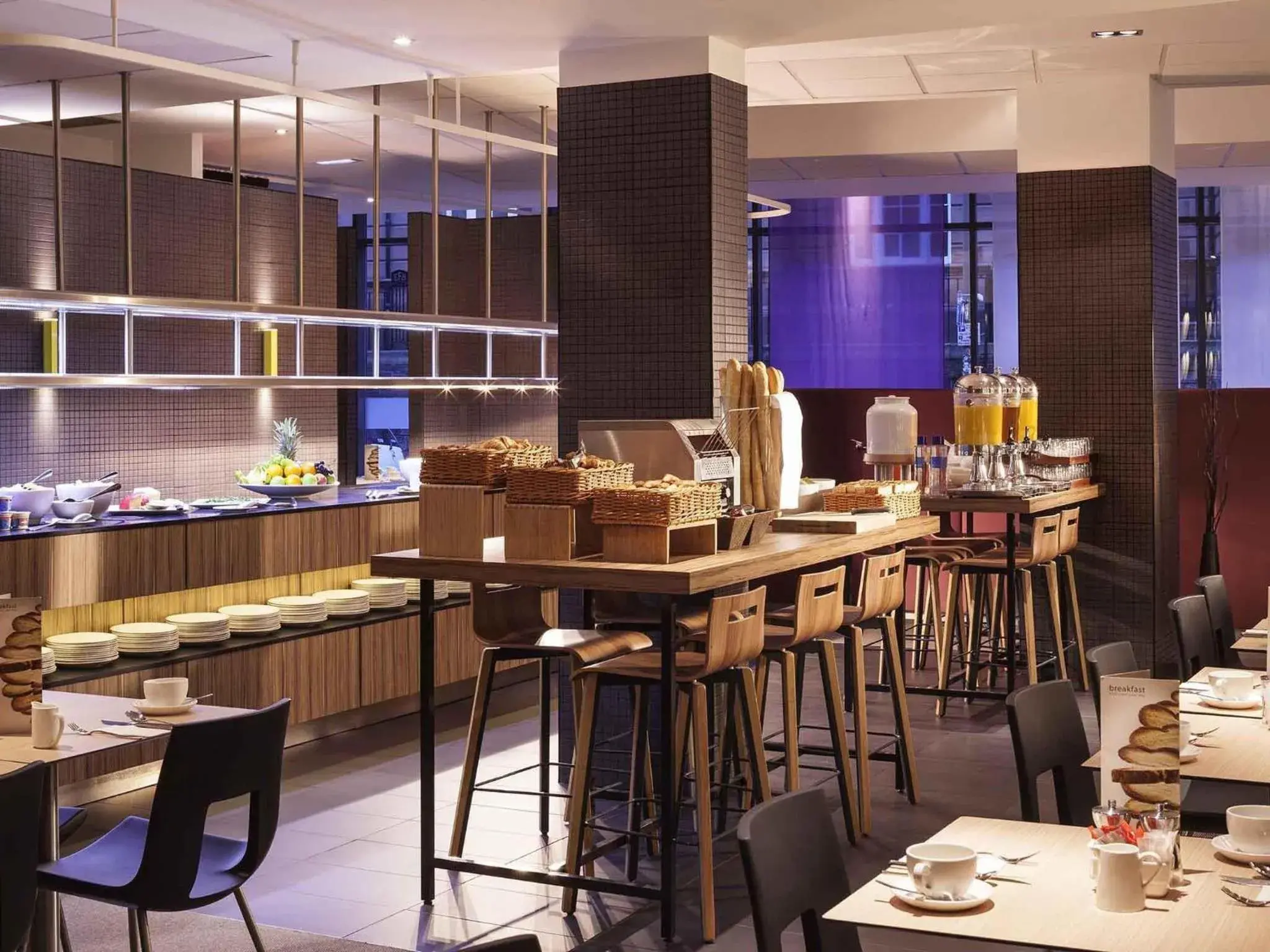 Restaurant/places to eat in Novotel Edinburgh Centre Restaurant/places to eat in Novotel Edinburgh Centre