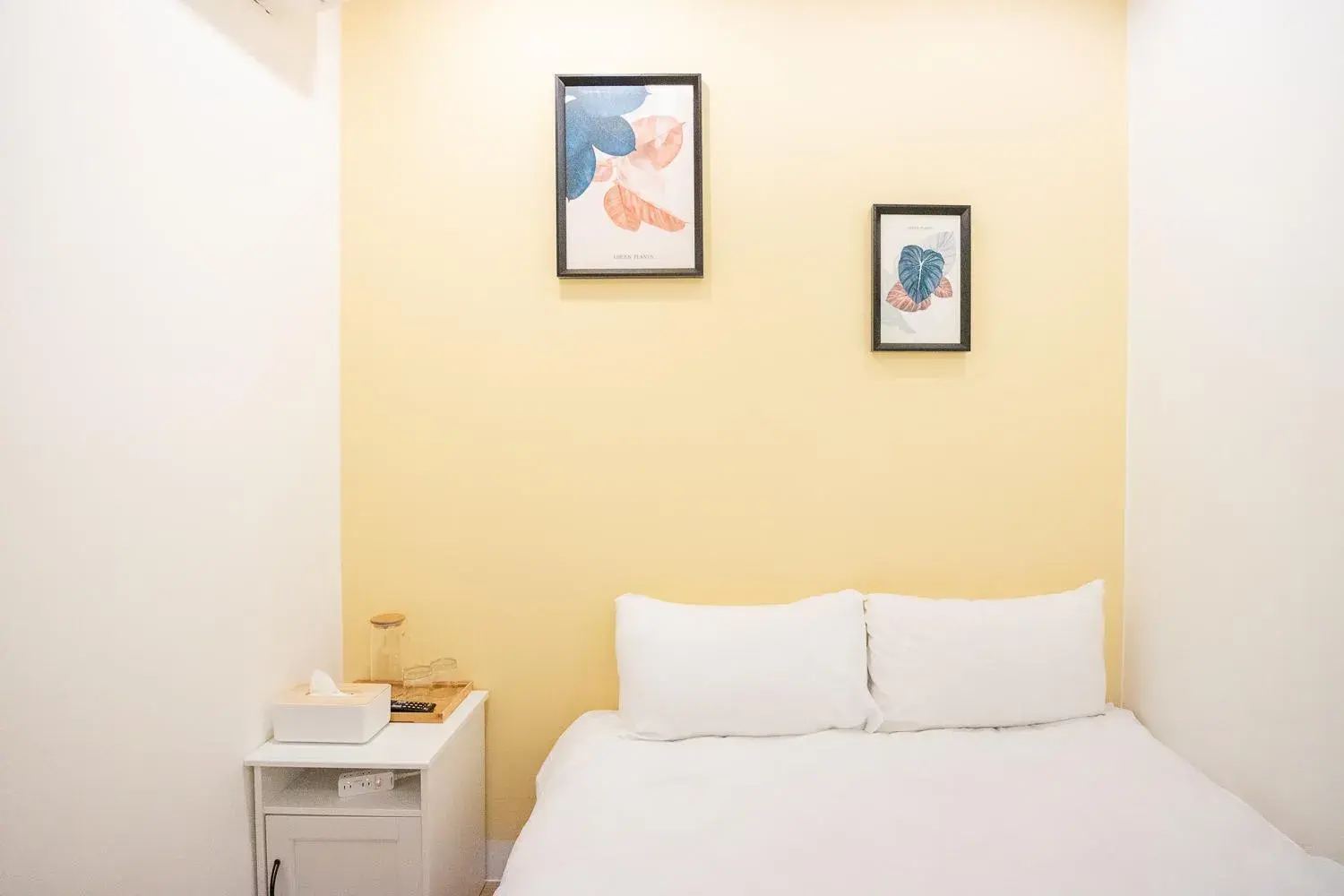 Photo of the whole room, Bed in 淡水民宿-台北Yes Hotel Photo of the whole room, Bed in 淡水民宿-台北Yes Hotel