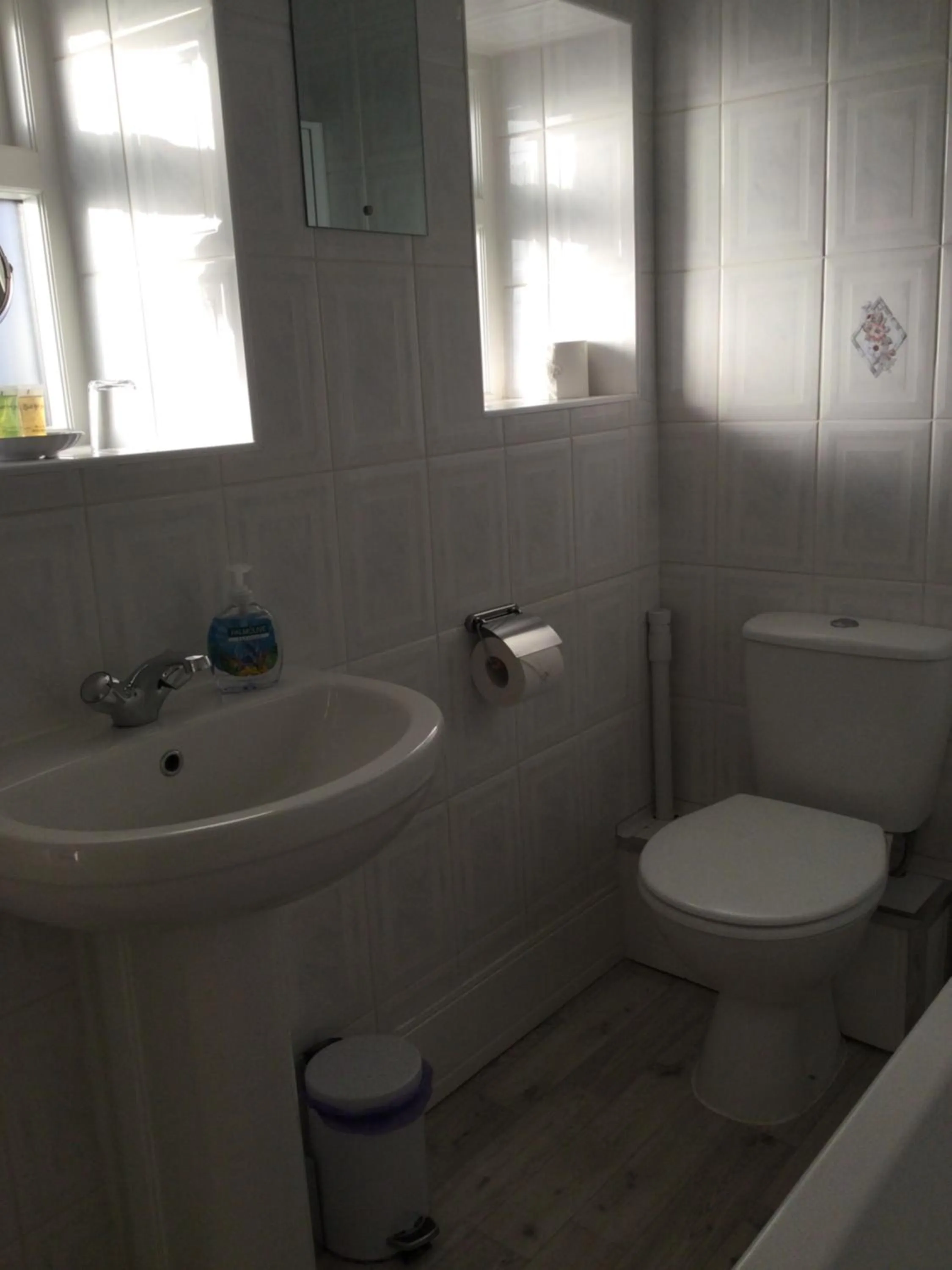 Bathroom in Rose & Crown