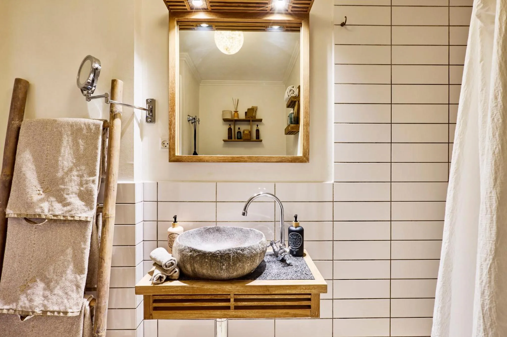 Bathroom in Axel Guldsmeden