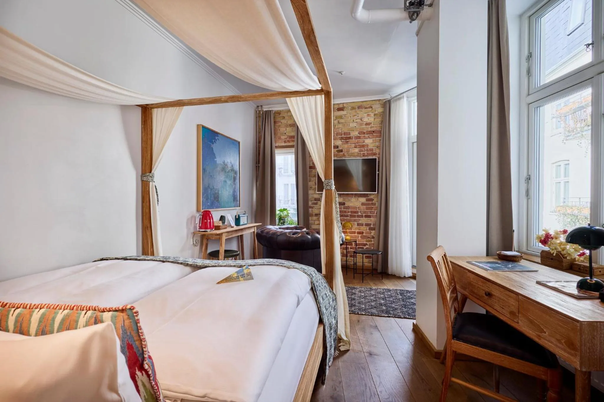 Bedroom, Bed in Axel Guldsmeden