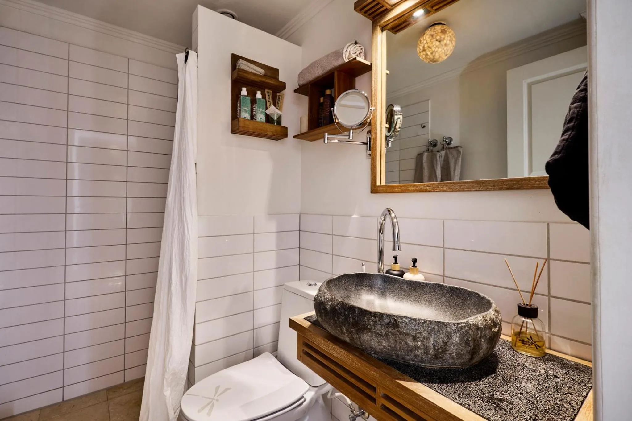 Bathroom in Axel Guldsmeden