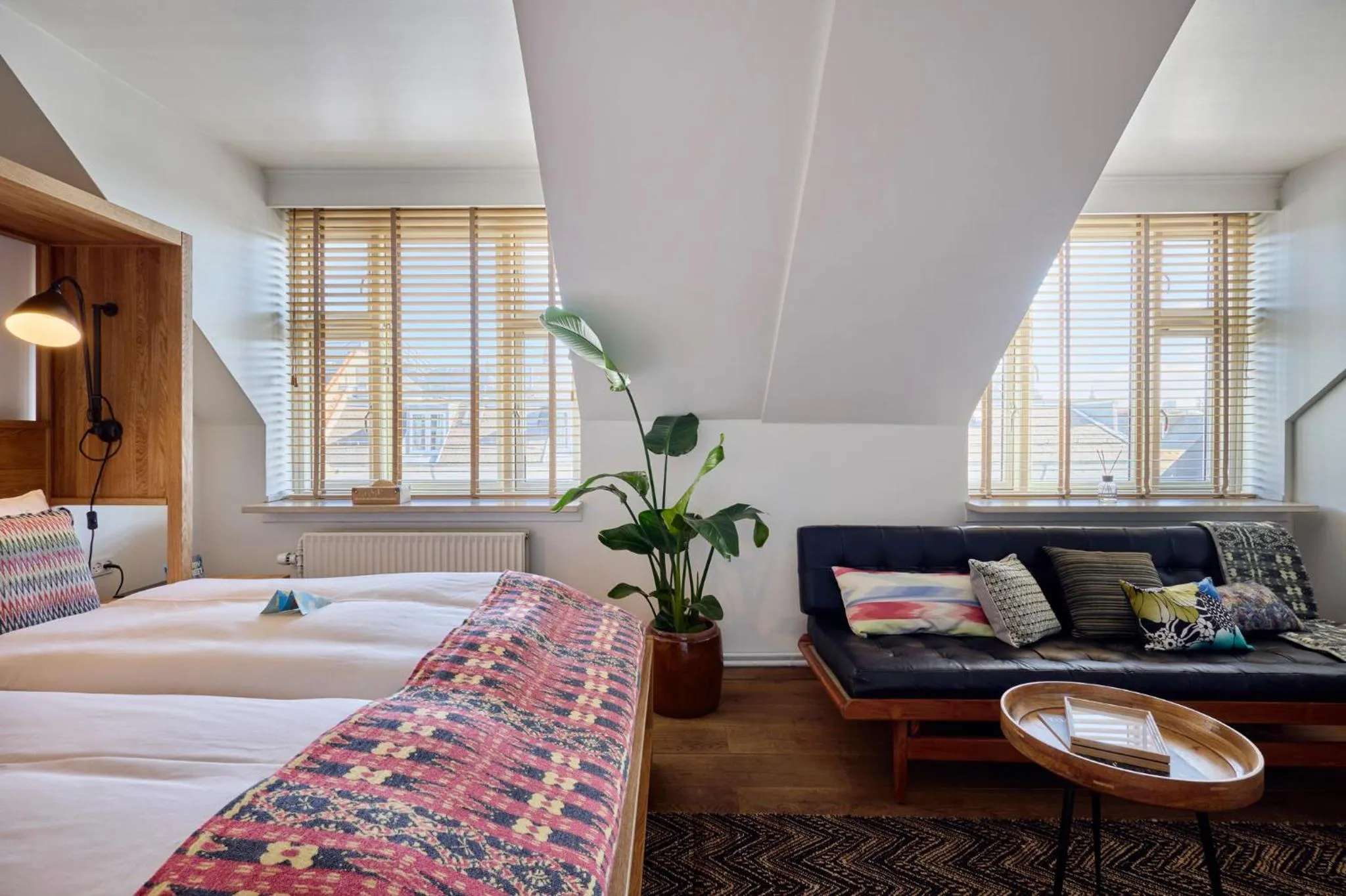 Bedroom, Bed in Axel Guldsmeden