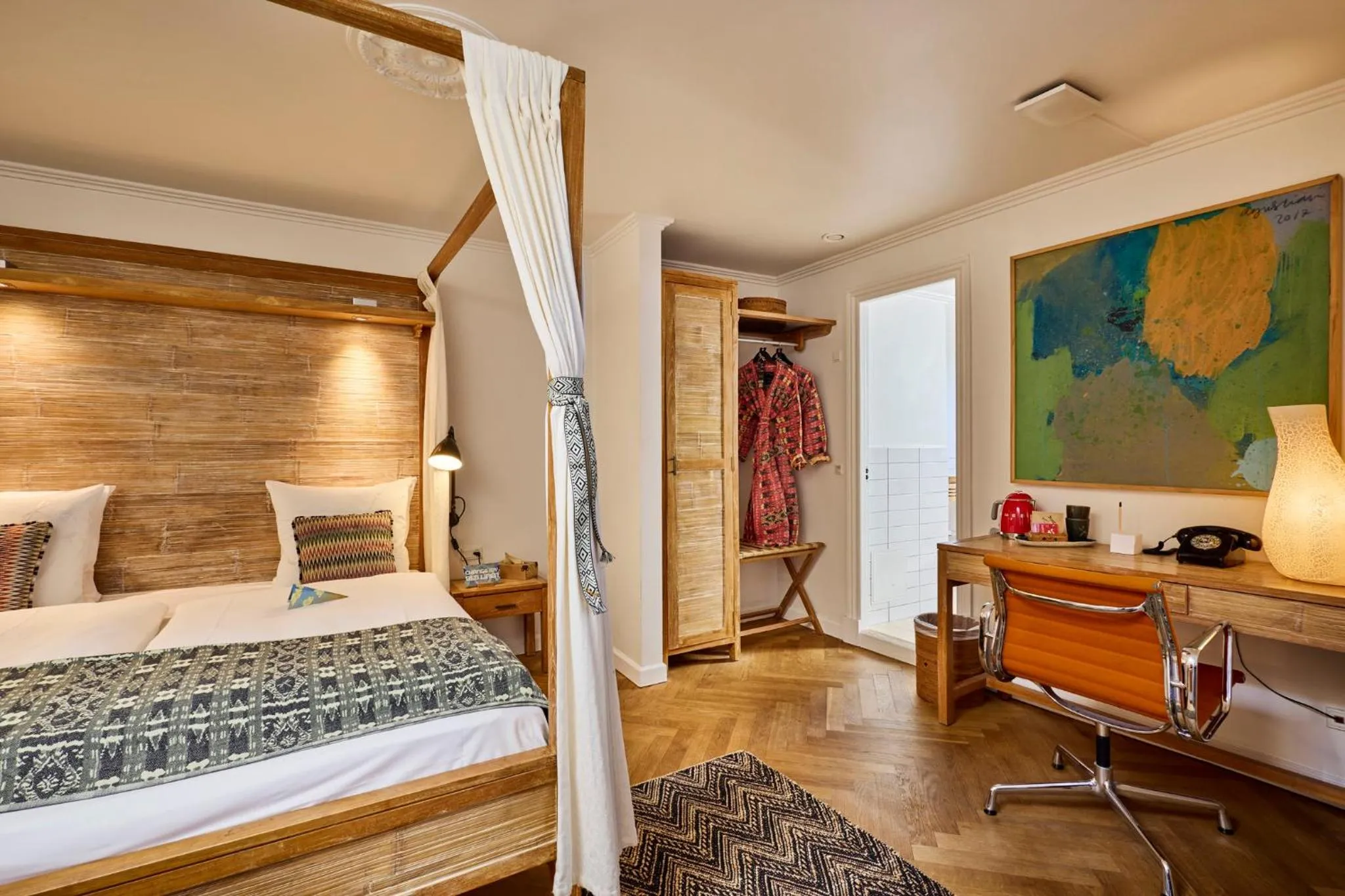 Bedroom, Bed in Axel Guldsmeden