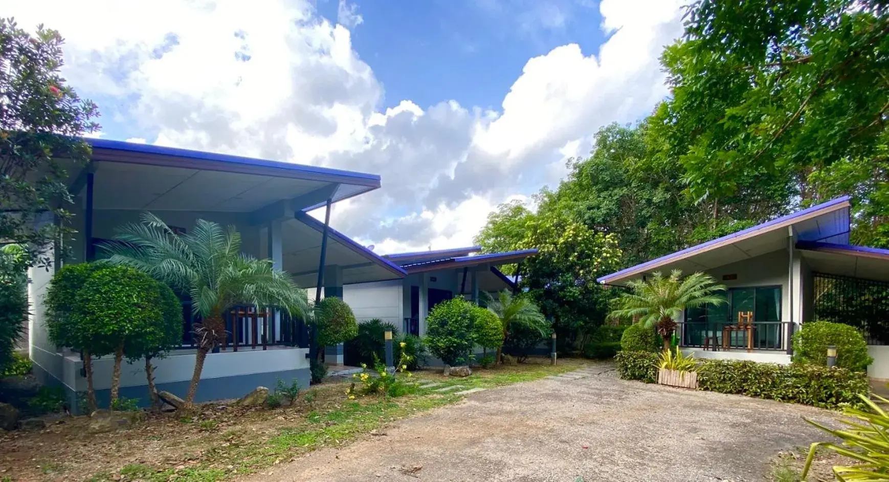 Deluxe Double or Twin Room with Balcony in Krabi Inn Resort Deluxe Double or Twin Room with Balcony in Krabi Inn Resort