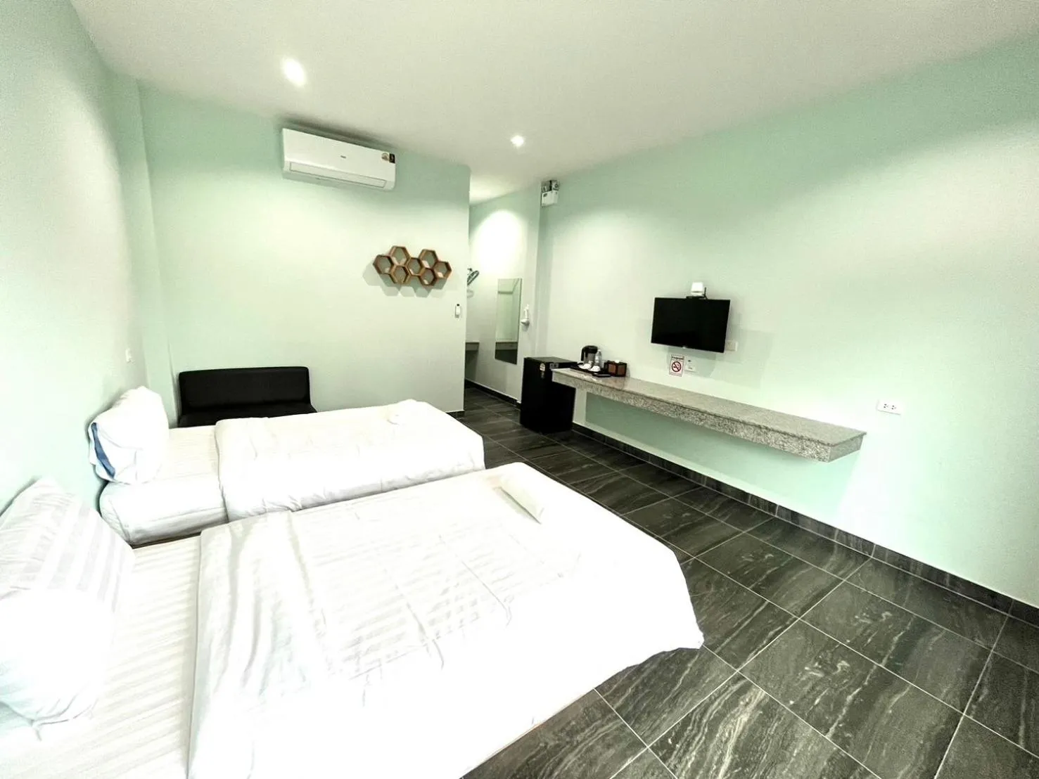 Bed in Krabi Inn Resort