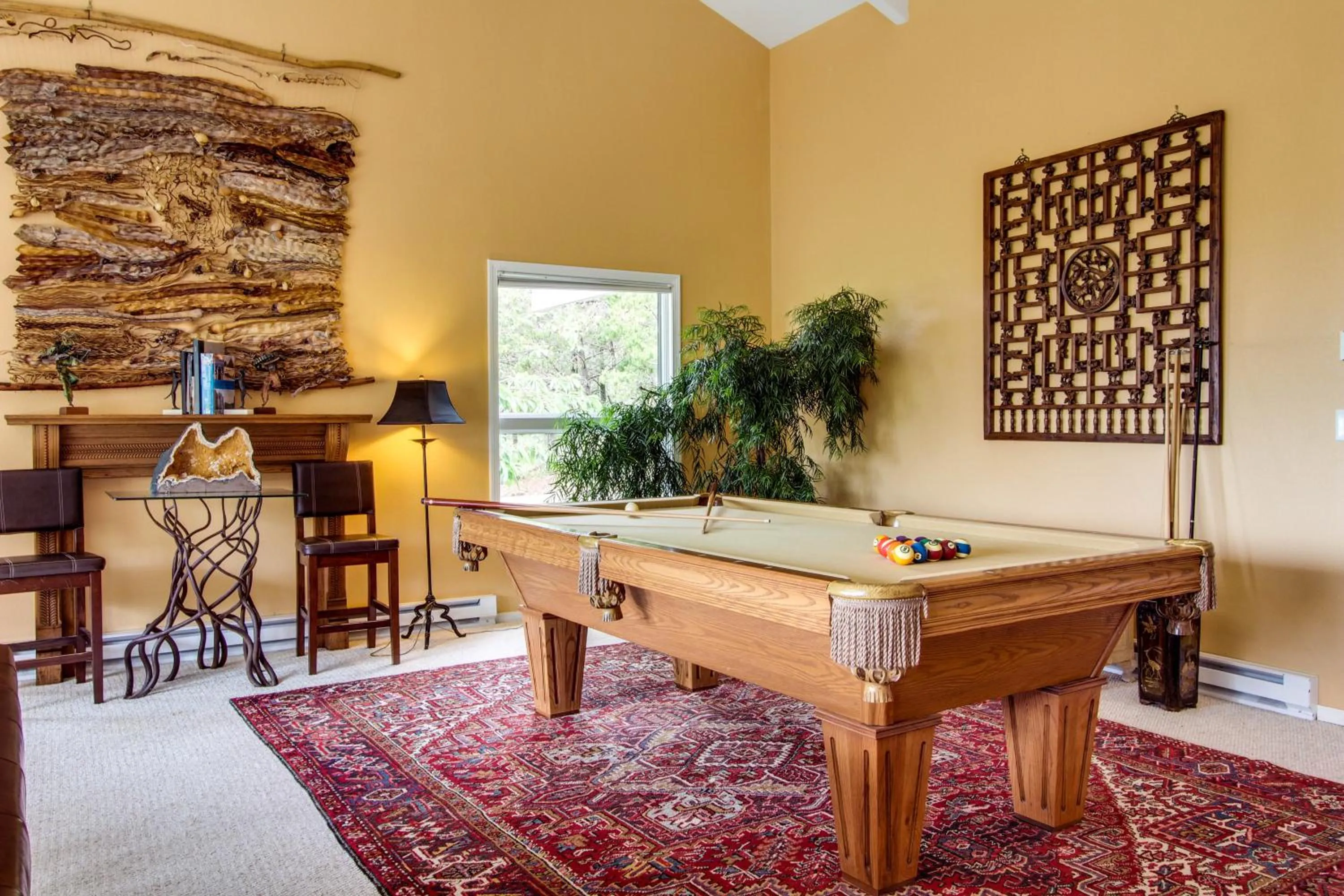 Hidden Luxury Beachfront Estate