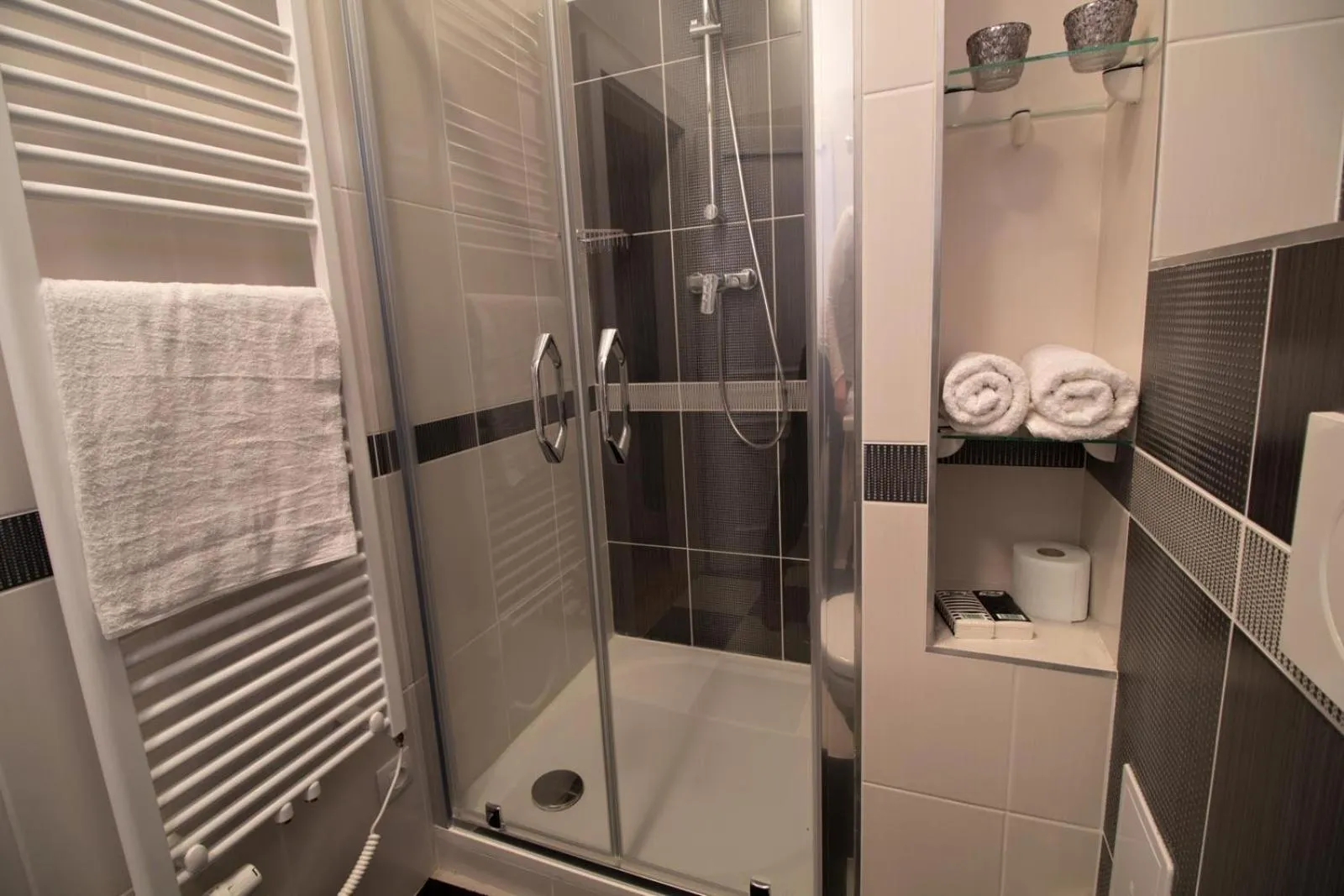 Shower in Residence Vaclavska