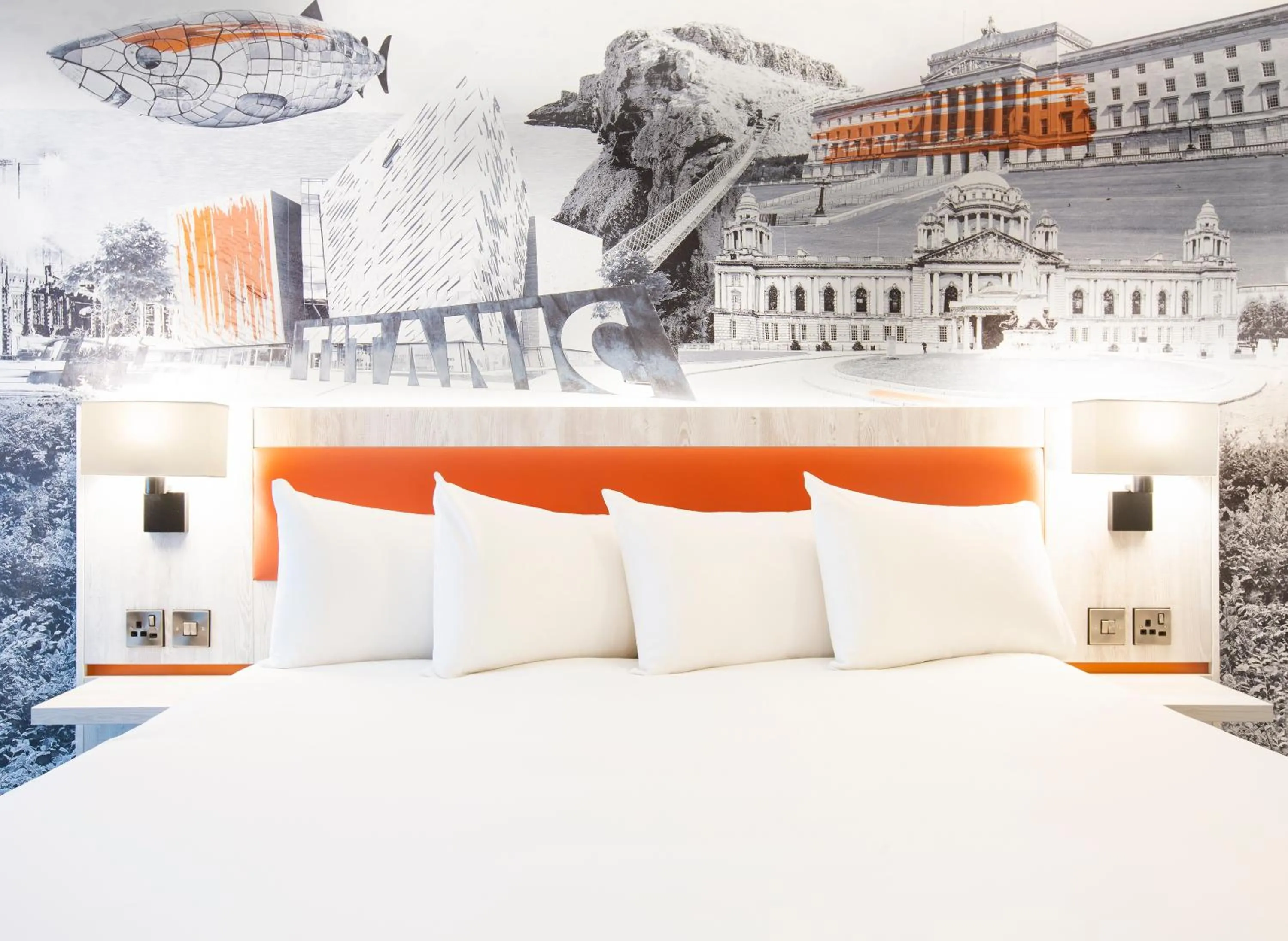 Bedroom, Bed in Leonardo Hotel Belfast