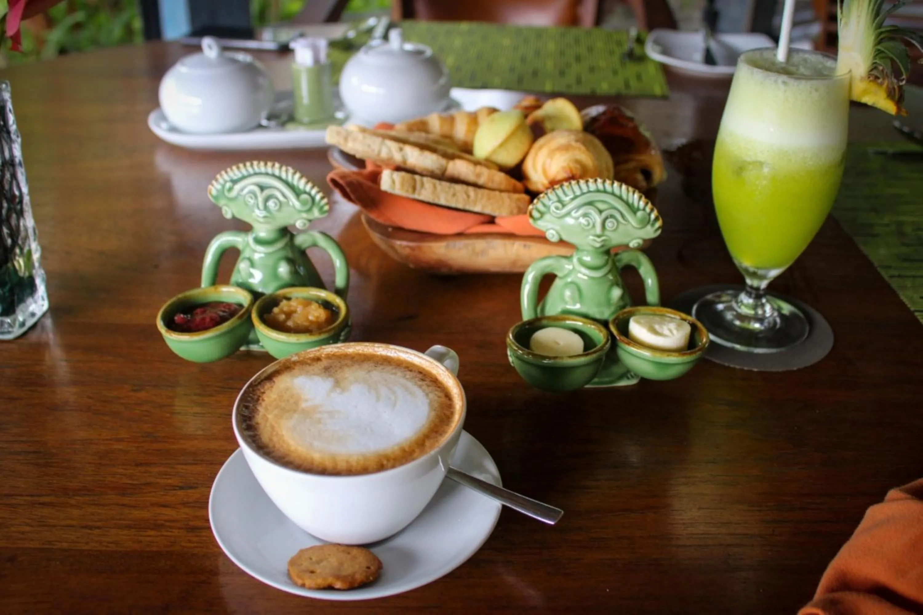 Breakfast in Permata Ayung Private Estate