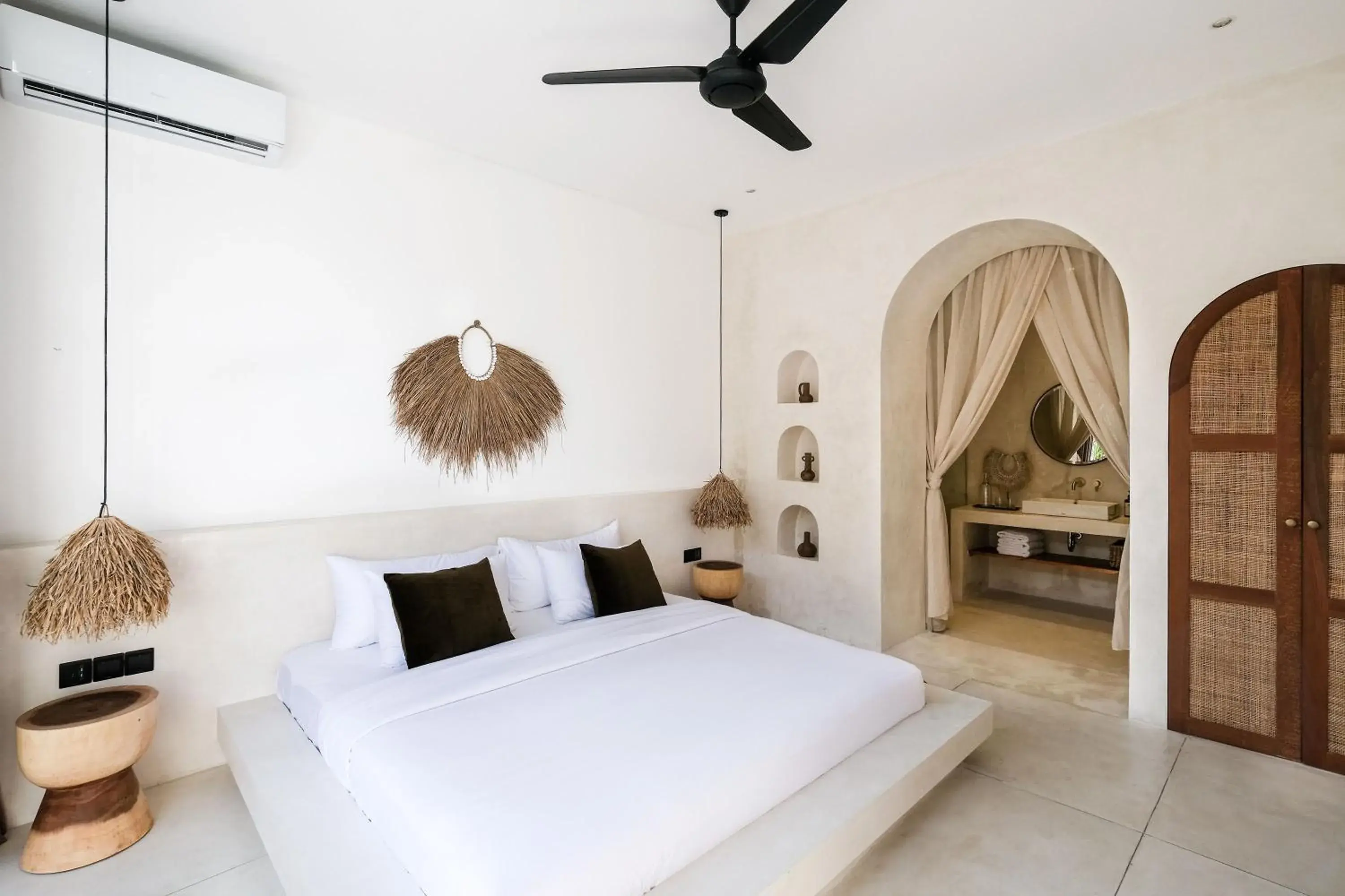 Bed in Mahi Mahi Villa & Suites Bed in Mahi Mahi Villa & Suites