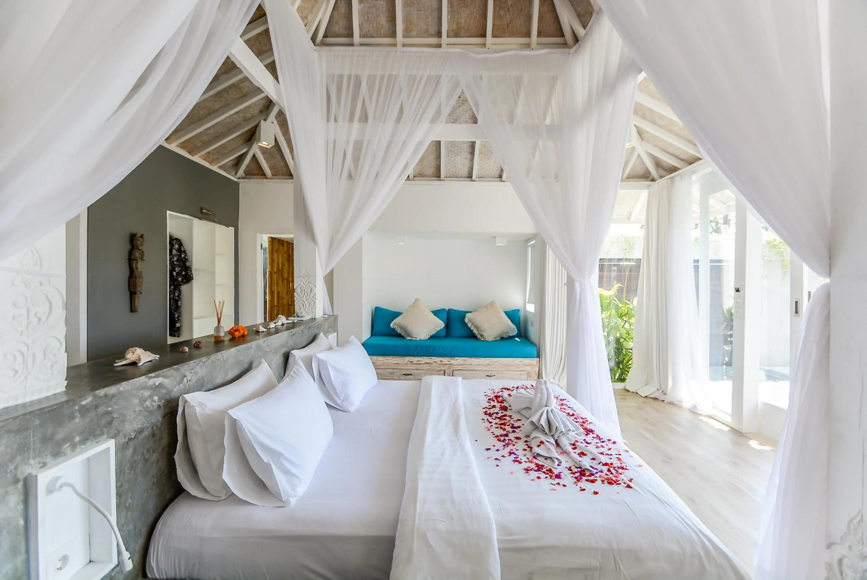 Bedroom, Bed in Mahi Mahi Villa & Suites