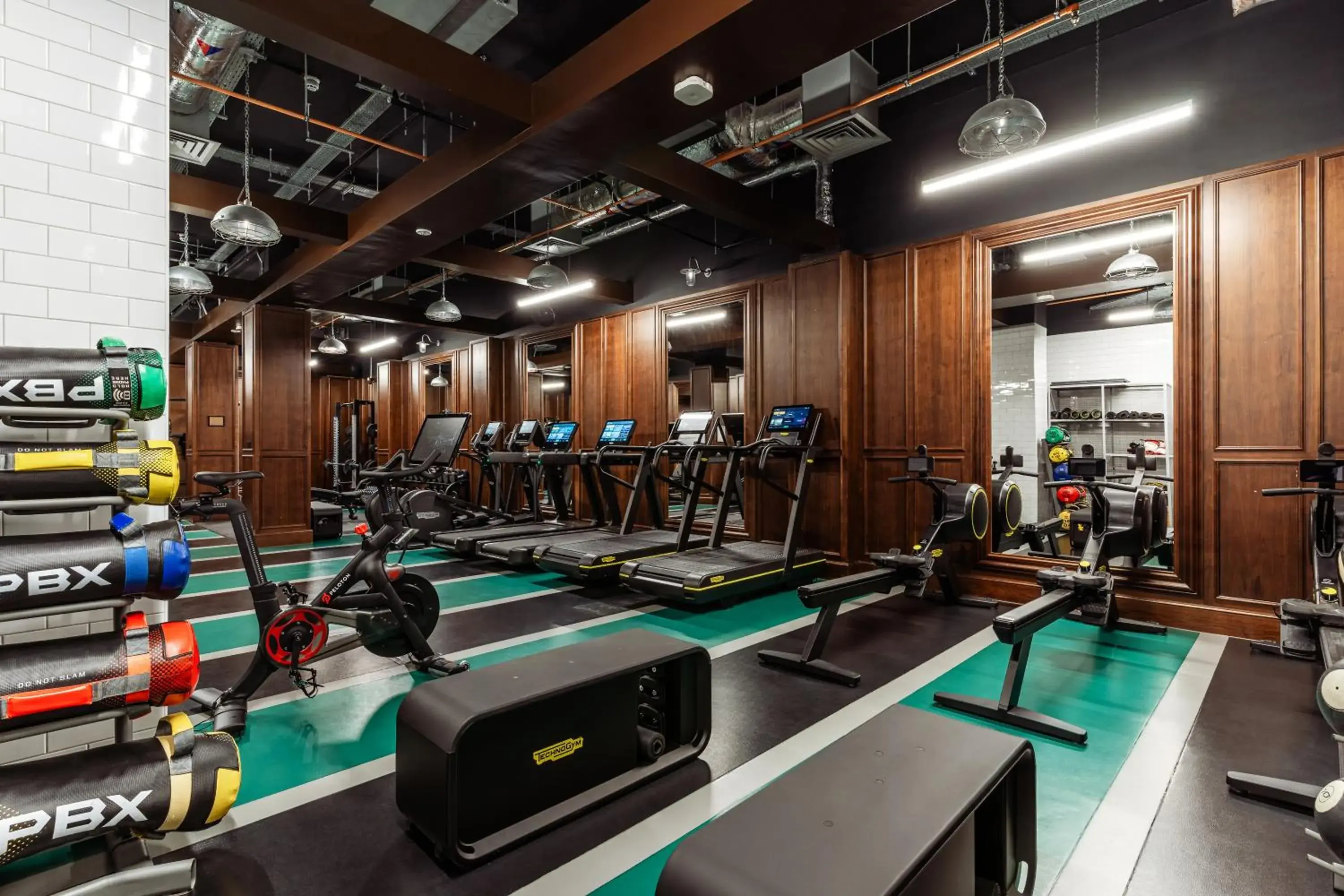 Fitness centre/facilities in Mondrian London Shoreditch Fitness centre/facilities in Mondrian London Shoreditch