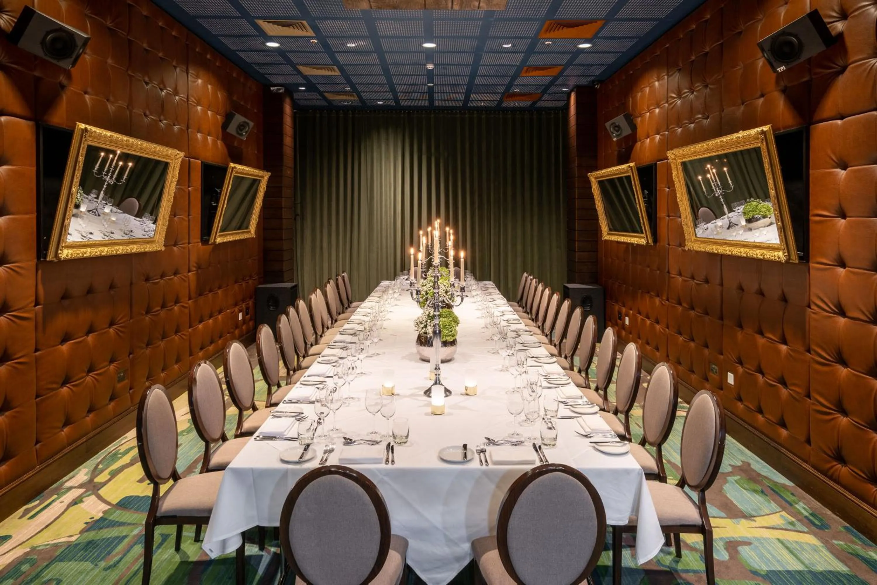 Evening entertainment in Mondrian London Shoreditch