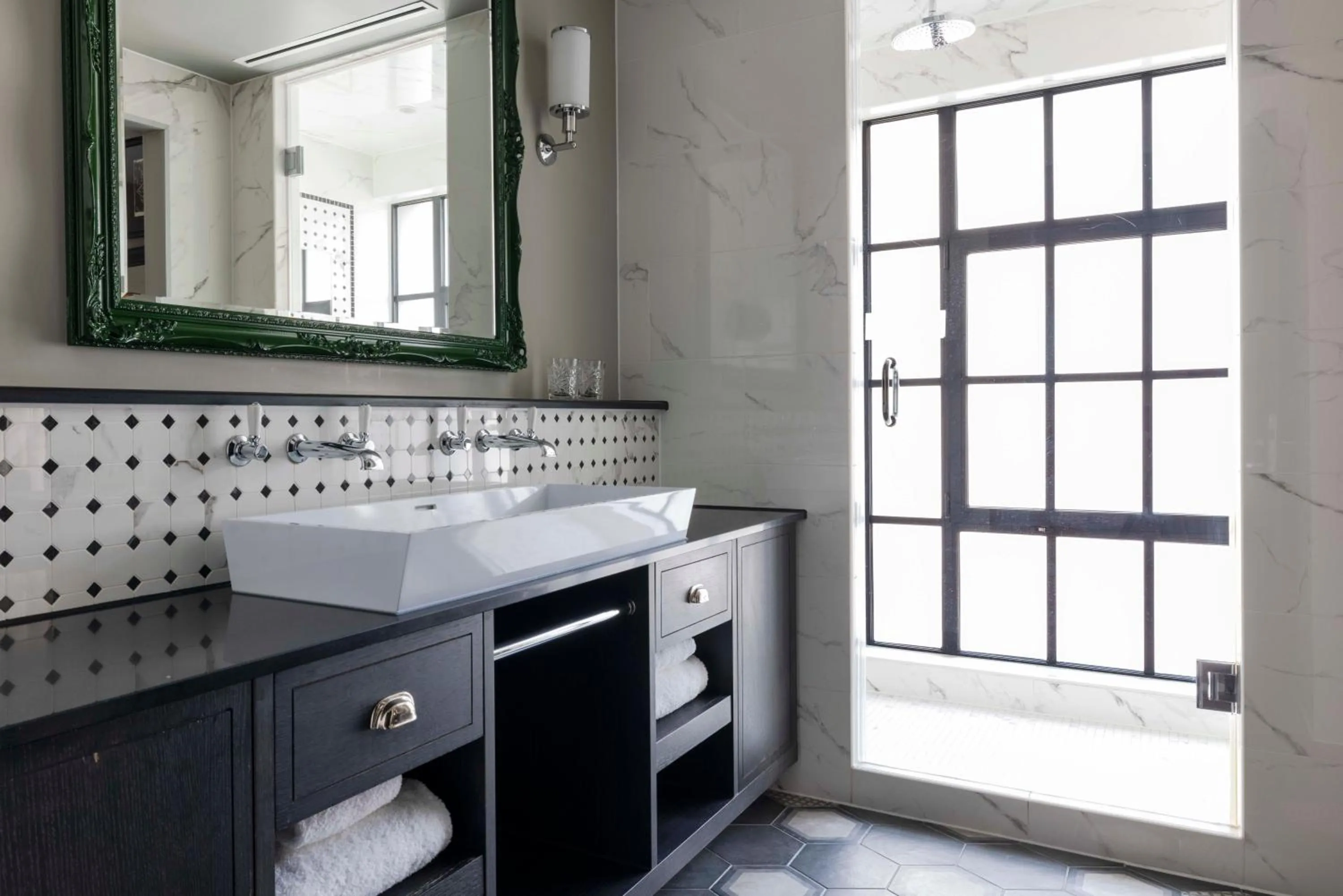 Bathroom in Mondrian London Shoreditch