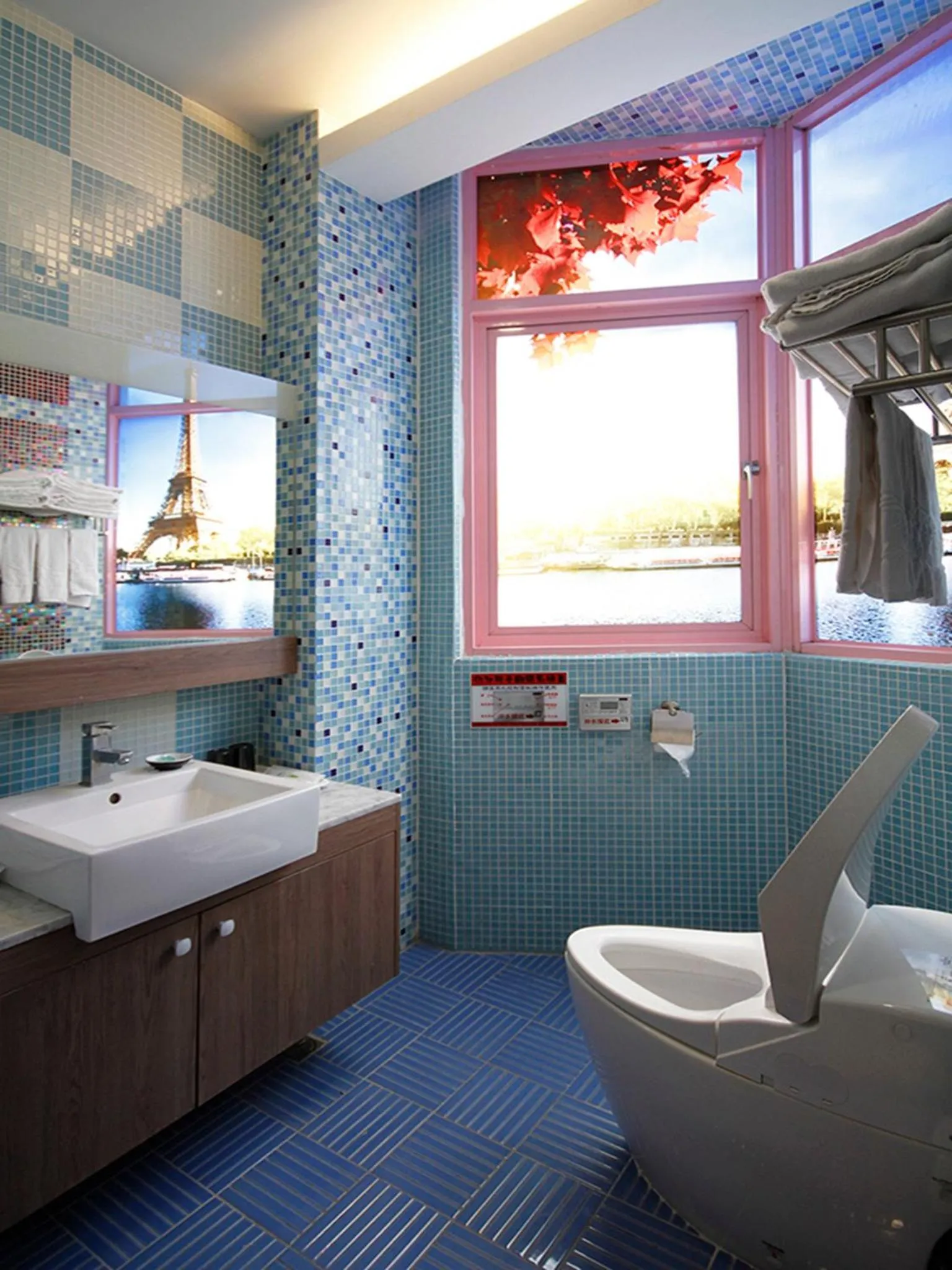 Bathroom in Chihpan City