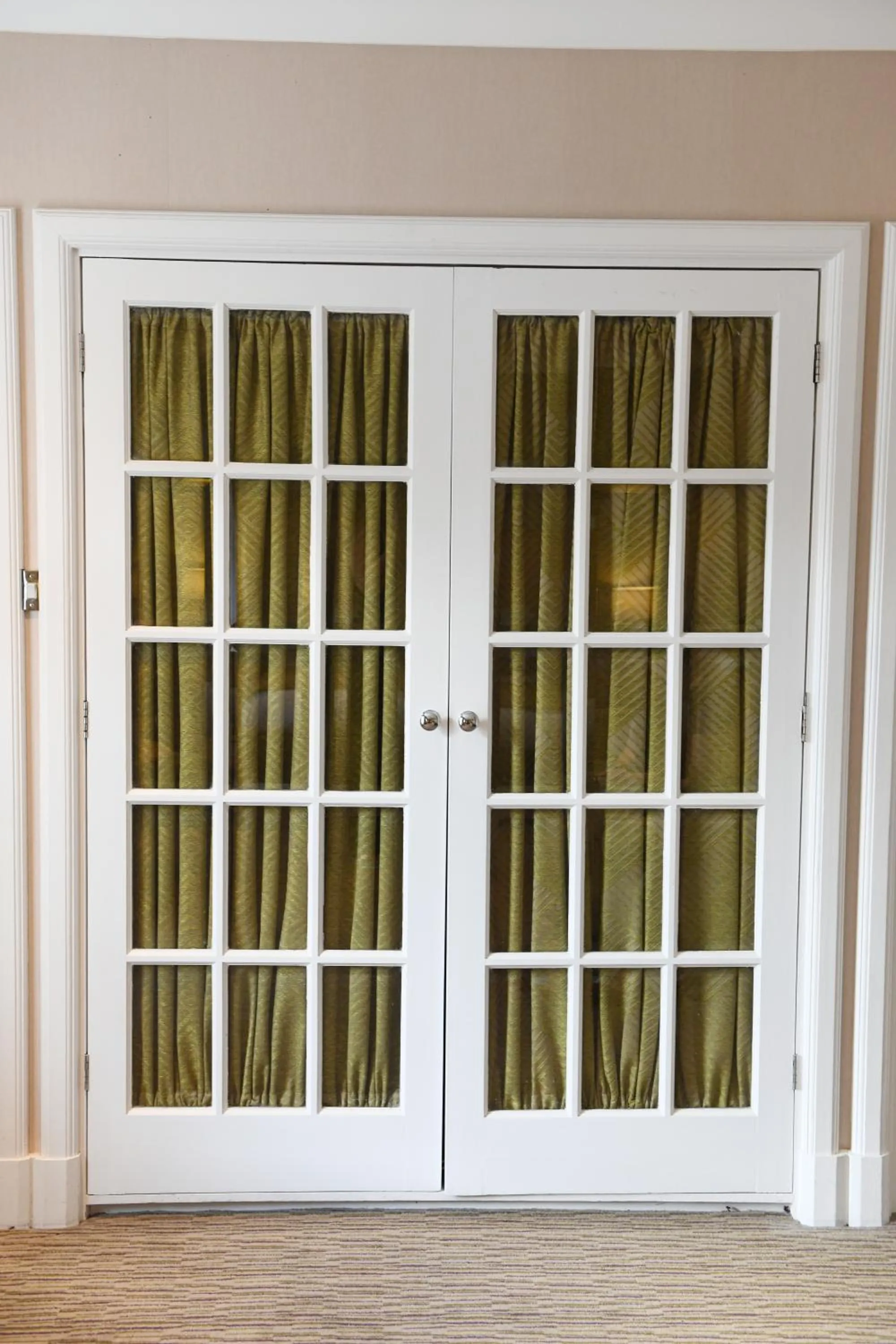 Family in West Lodge Park