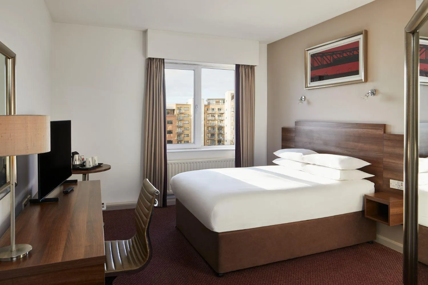 Bedroom, Bed in Leonardo Hotel Newcastle