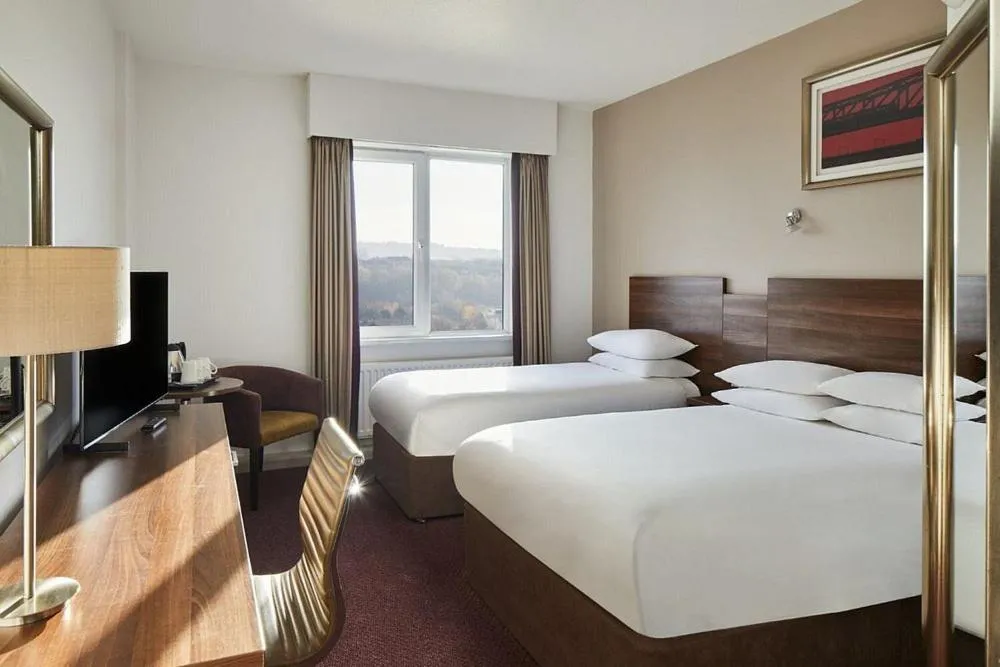 Bedroom, Bed in Leonardo Hotel Newcastle