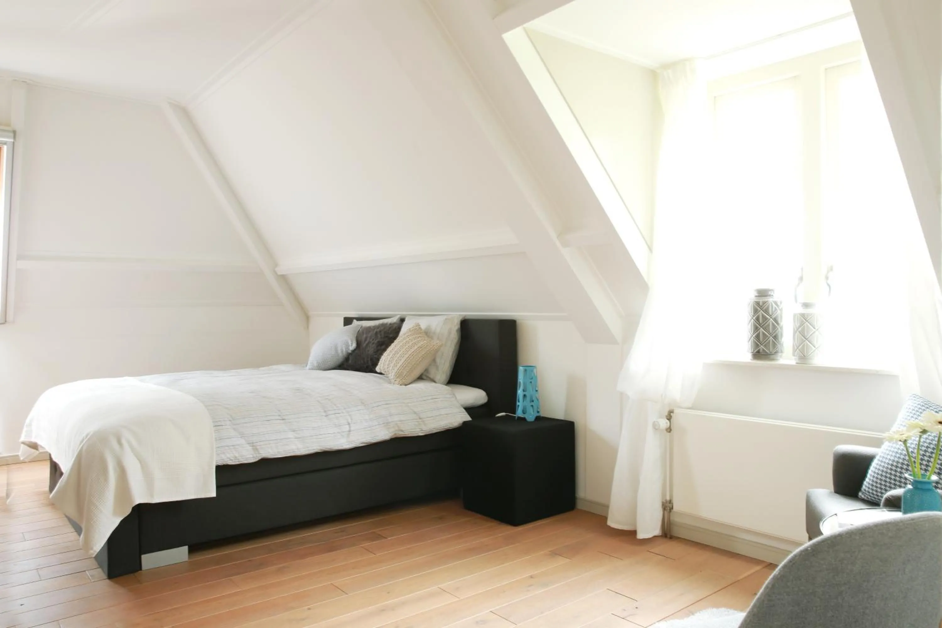 Photo of the whole room, Bed in PicaBella - B&B en atelier