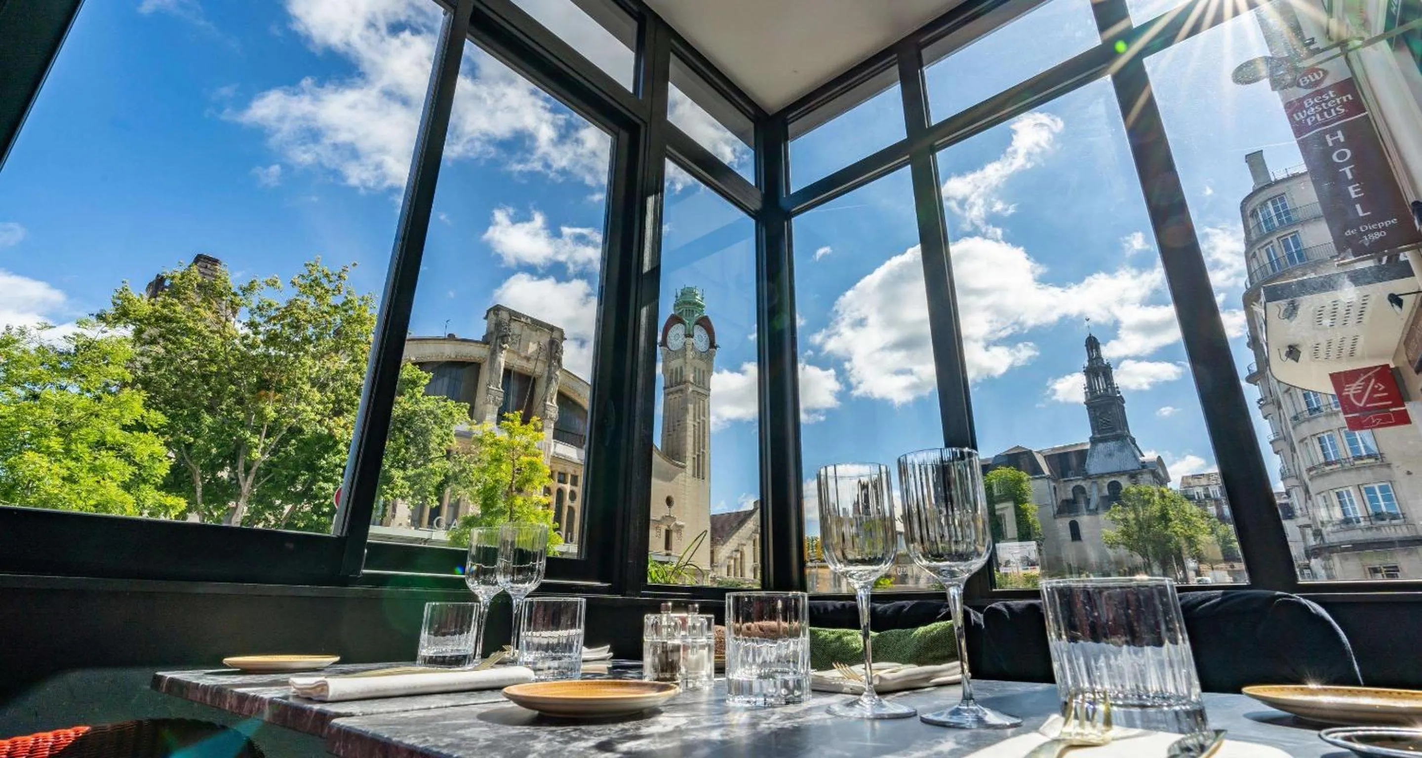 Restaurant/places to eat in Best Western Plus Hotel de Dieppe 1880