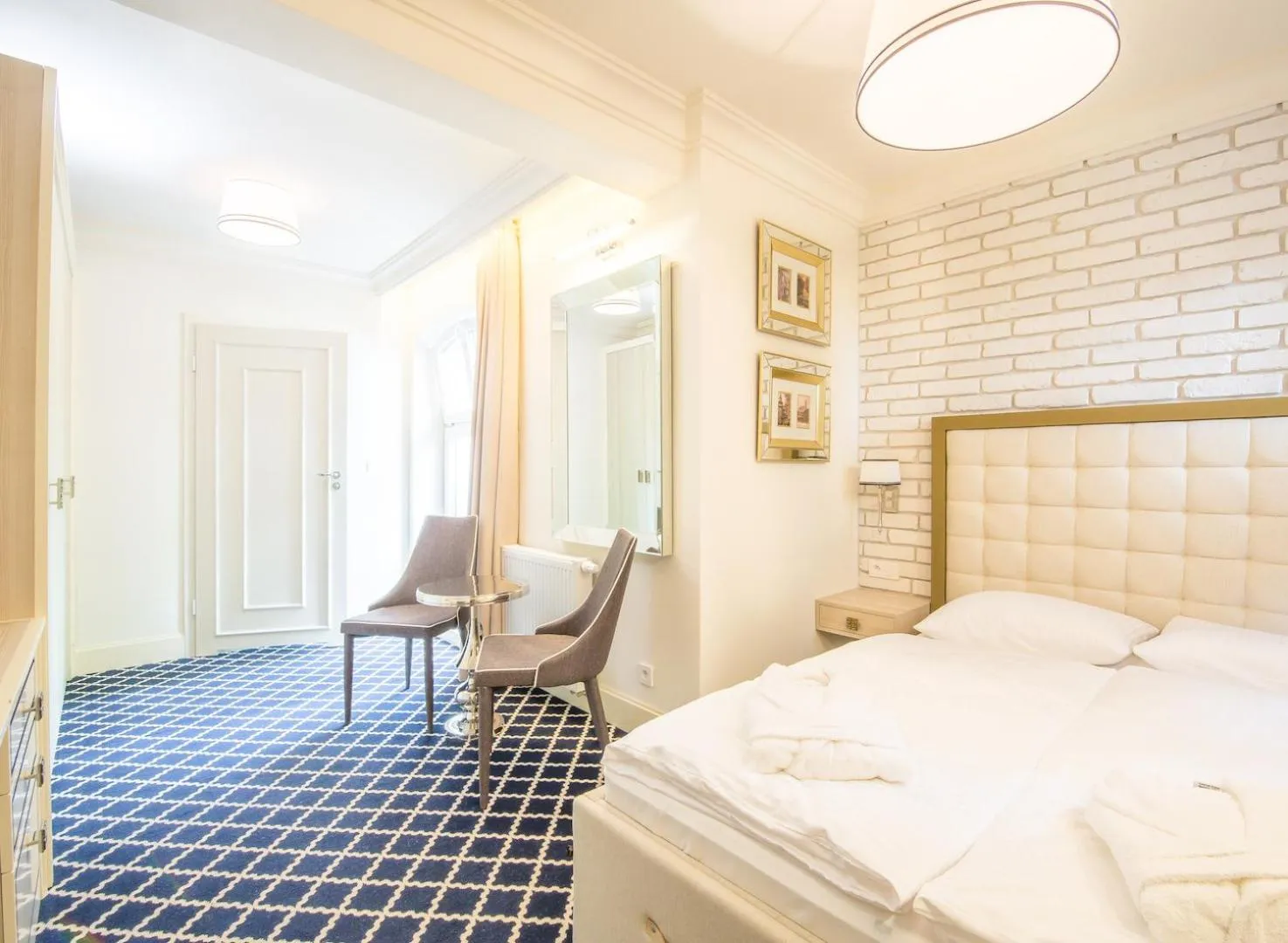 Bed in Willa Legenda Hotel Adults Only