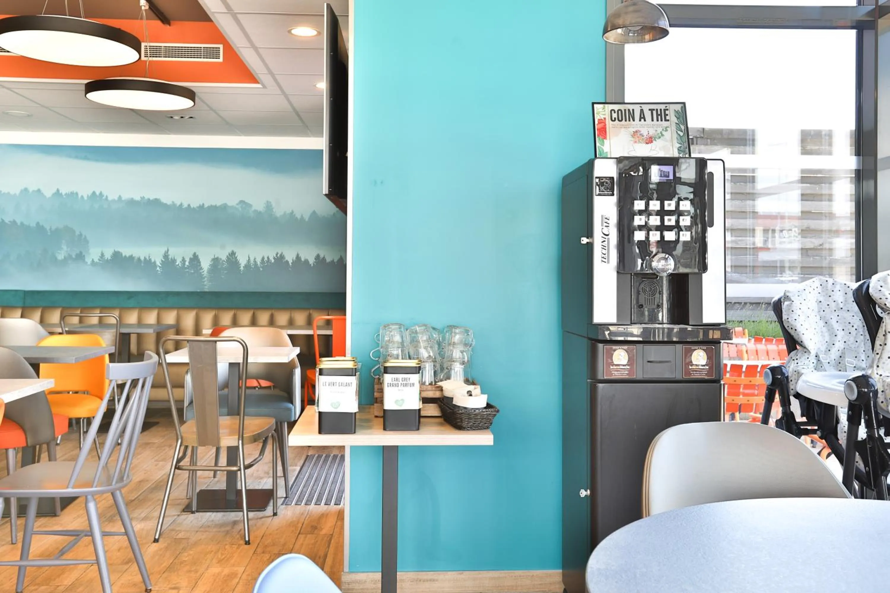 Restaurant/places to eat in Kyriad Pontarlier