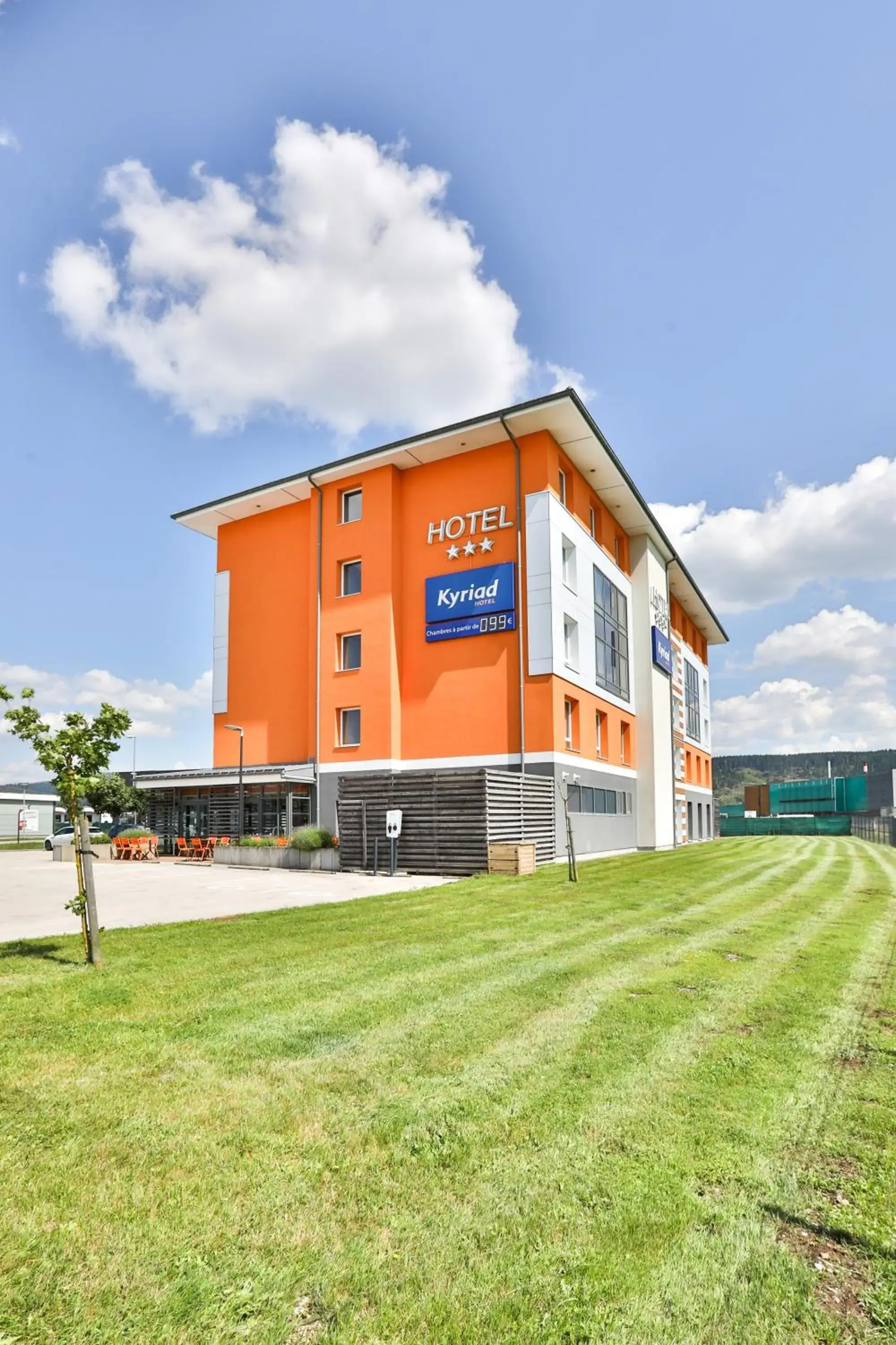 Property building in Kyriad Pontarlier Property building in Kyriad Pontarlier