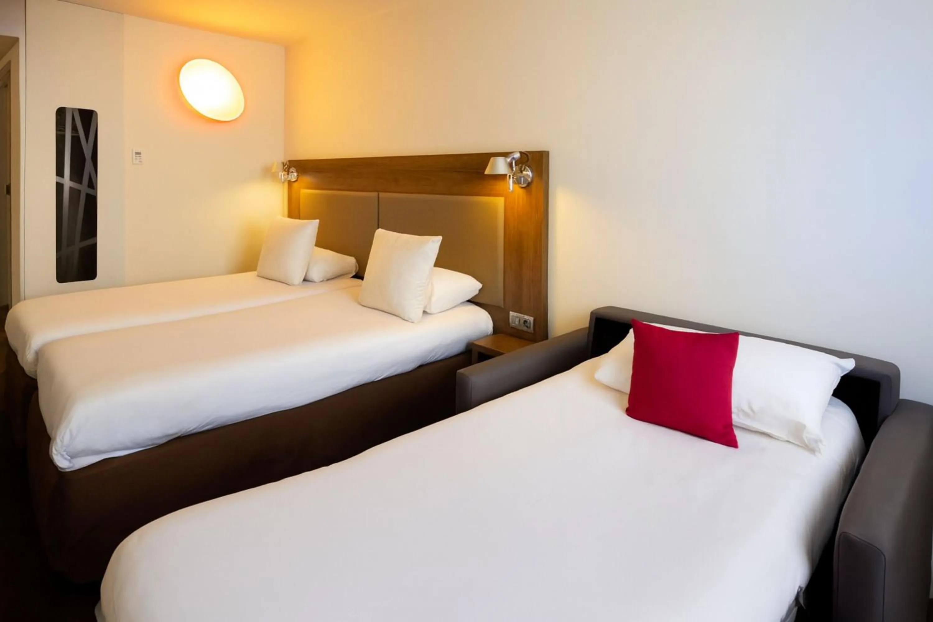 Bed in Campanile Limoges Centre - Gare