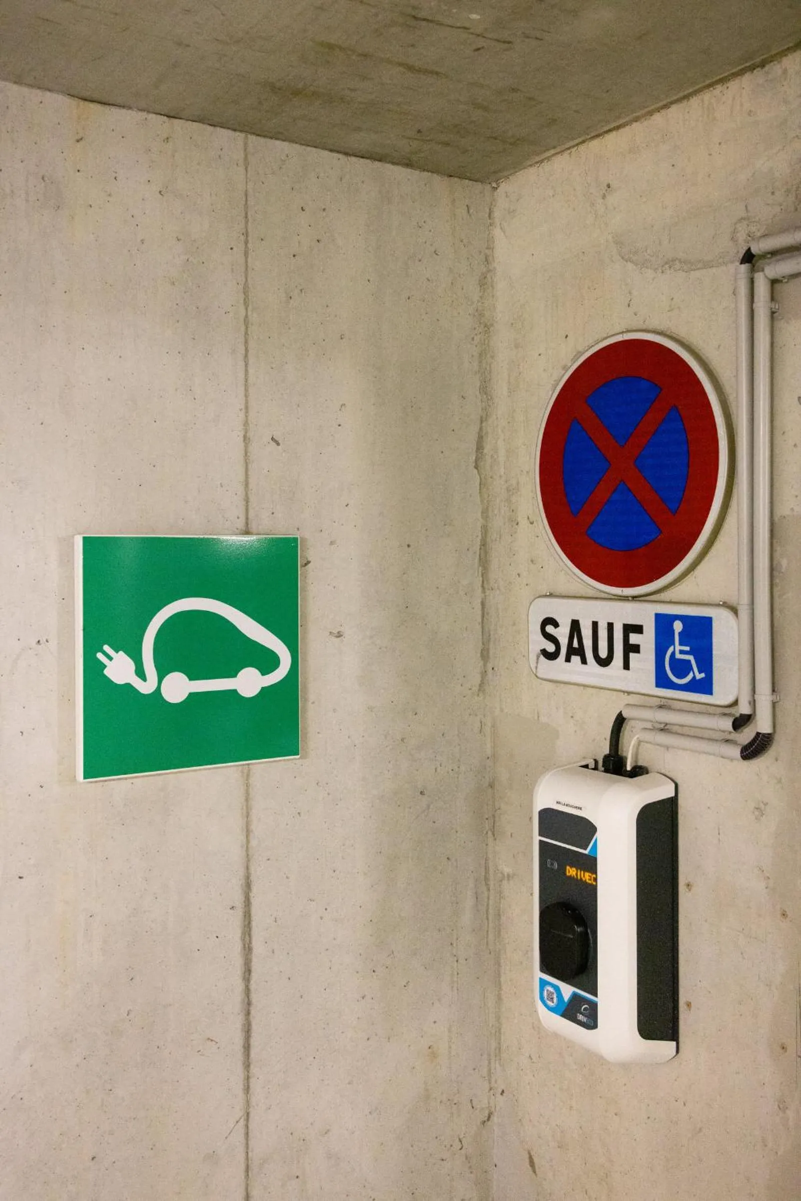 Parking in Campanile Limoges Centre - Gare