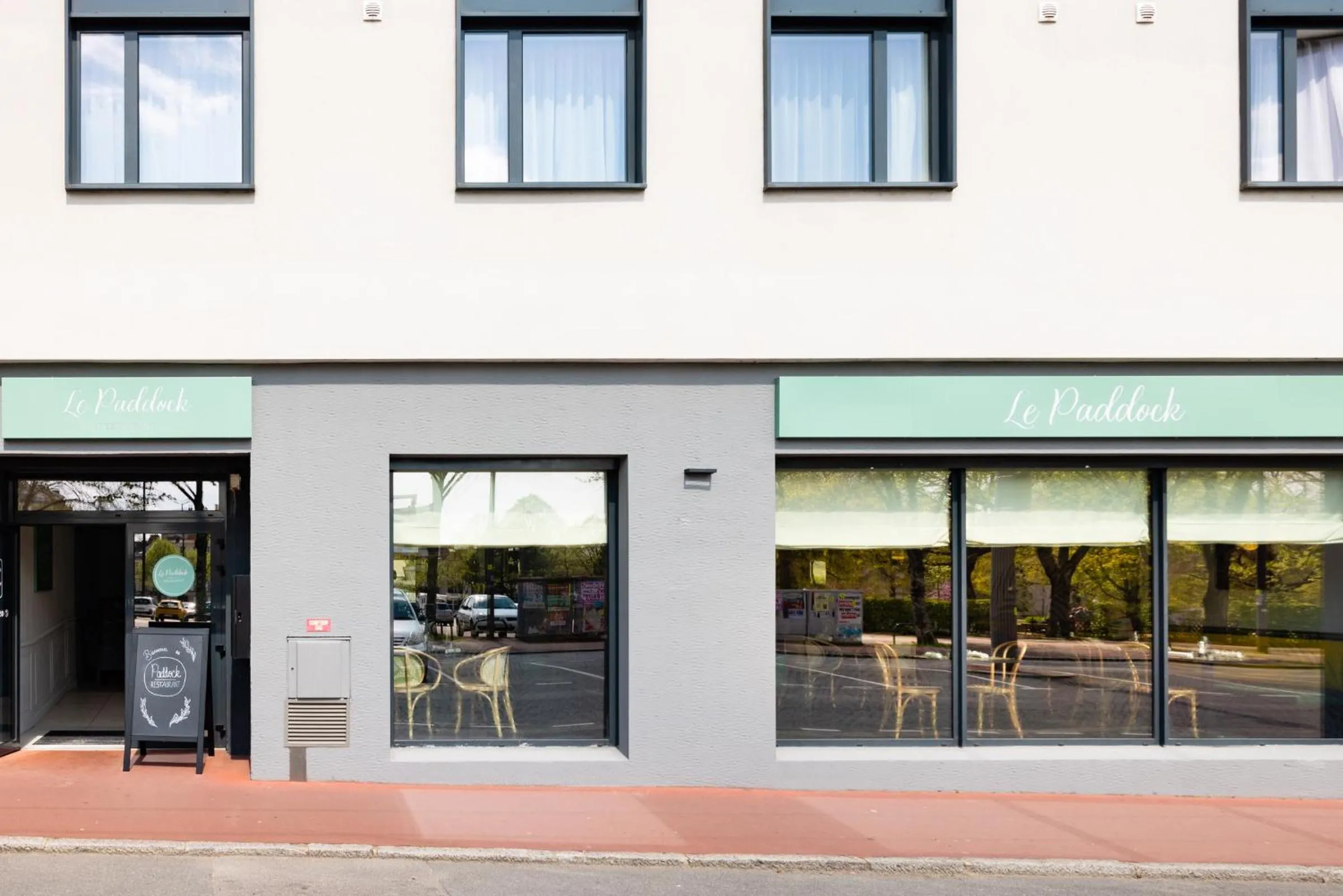 Property building in Campanile Limoges Centre - Gare