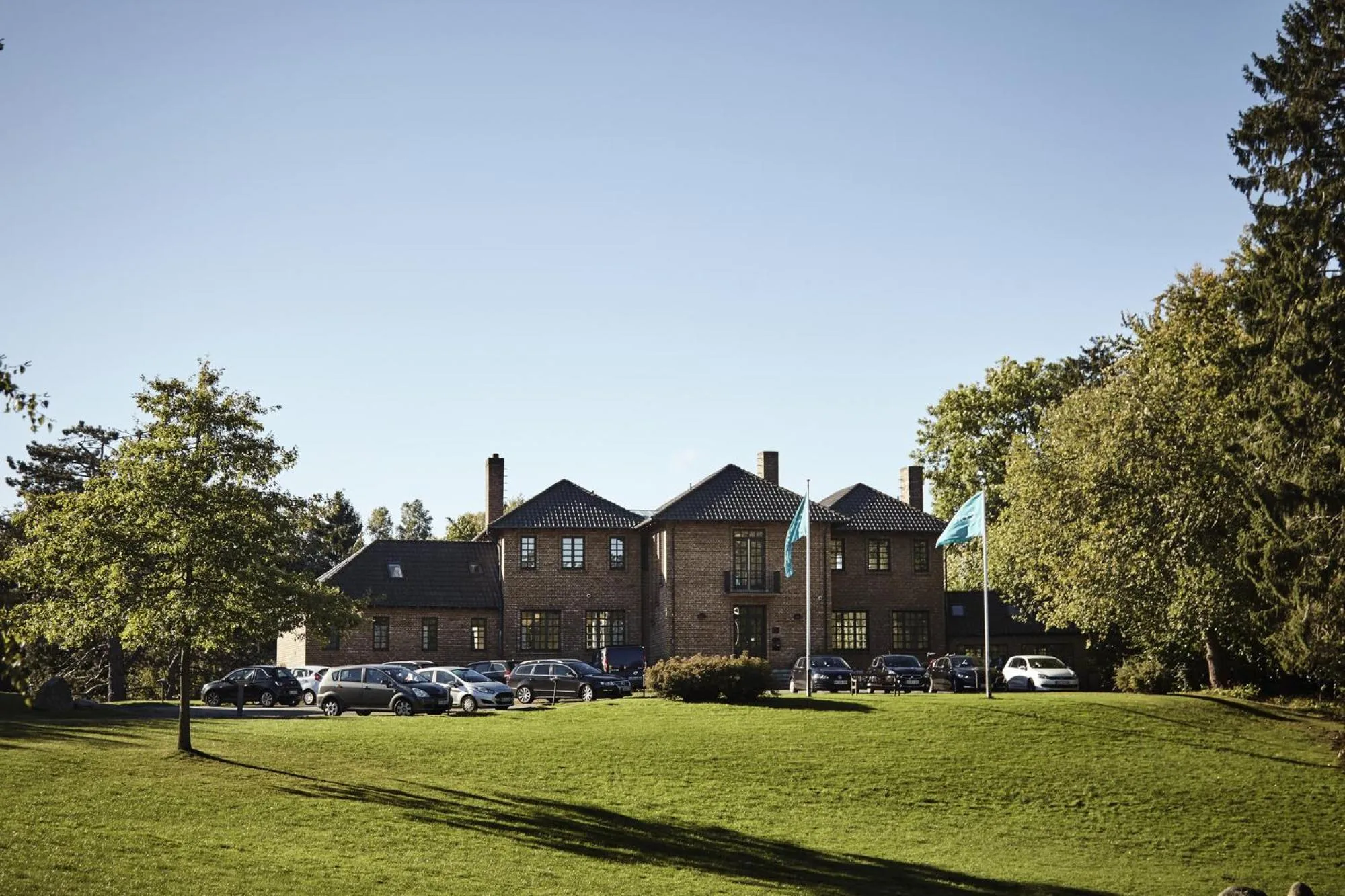 Property building in Comwell Holte