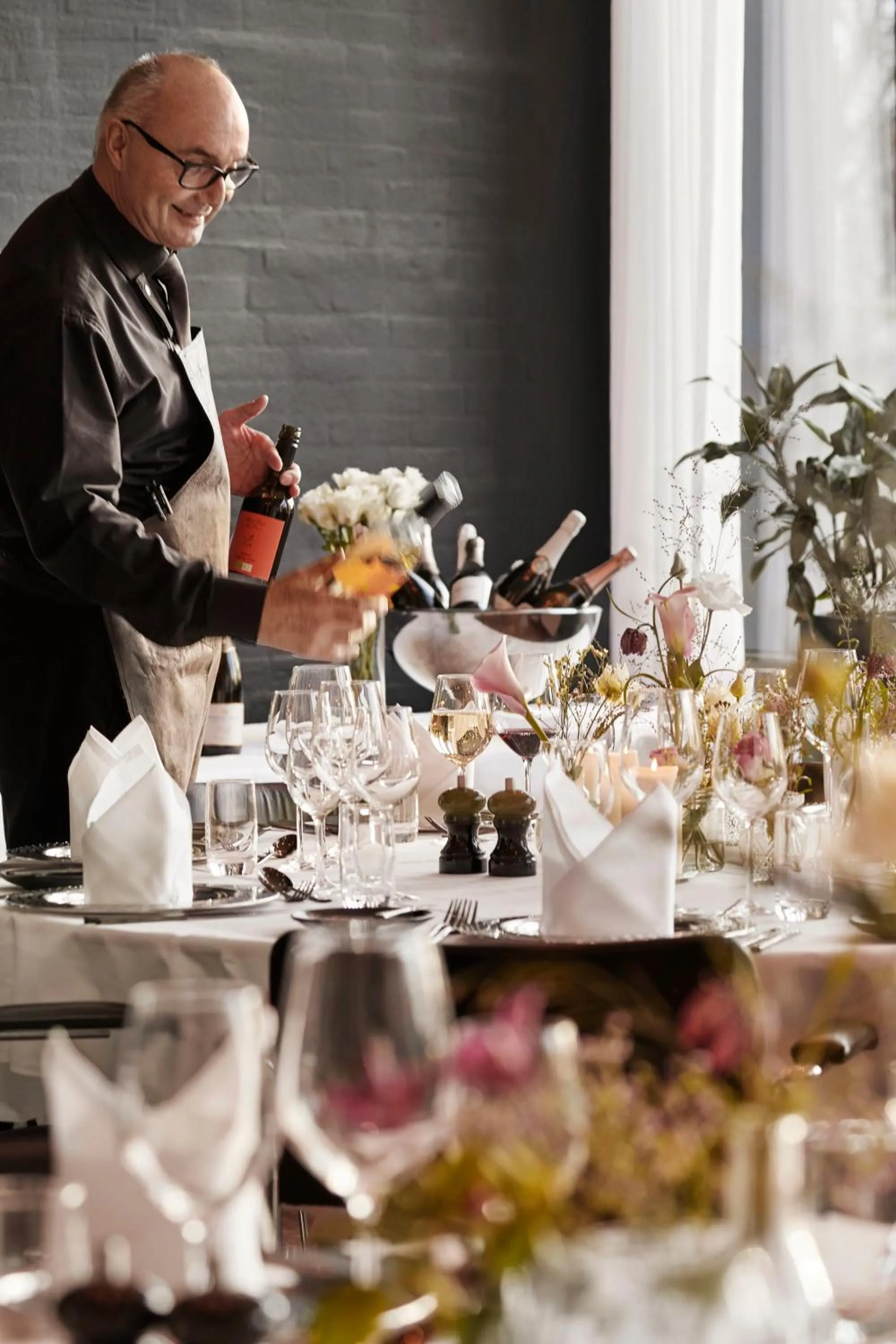 Restaurant/places to eat in Comwell Holte